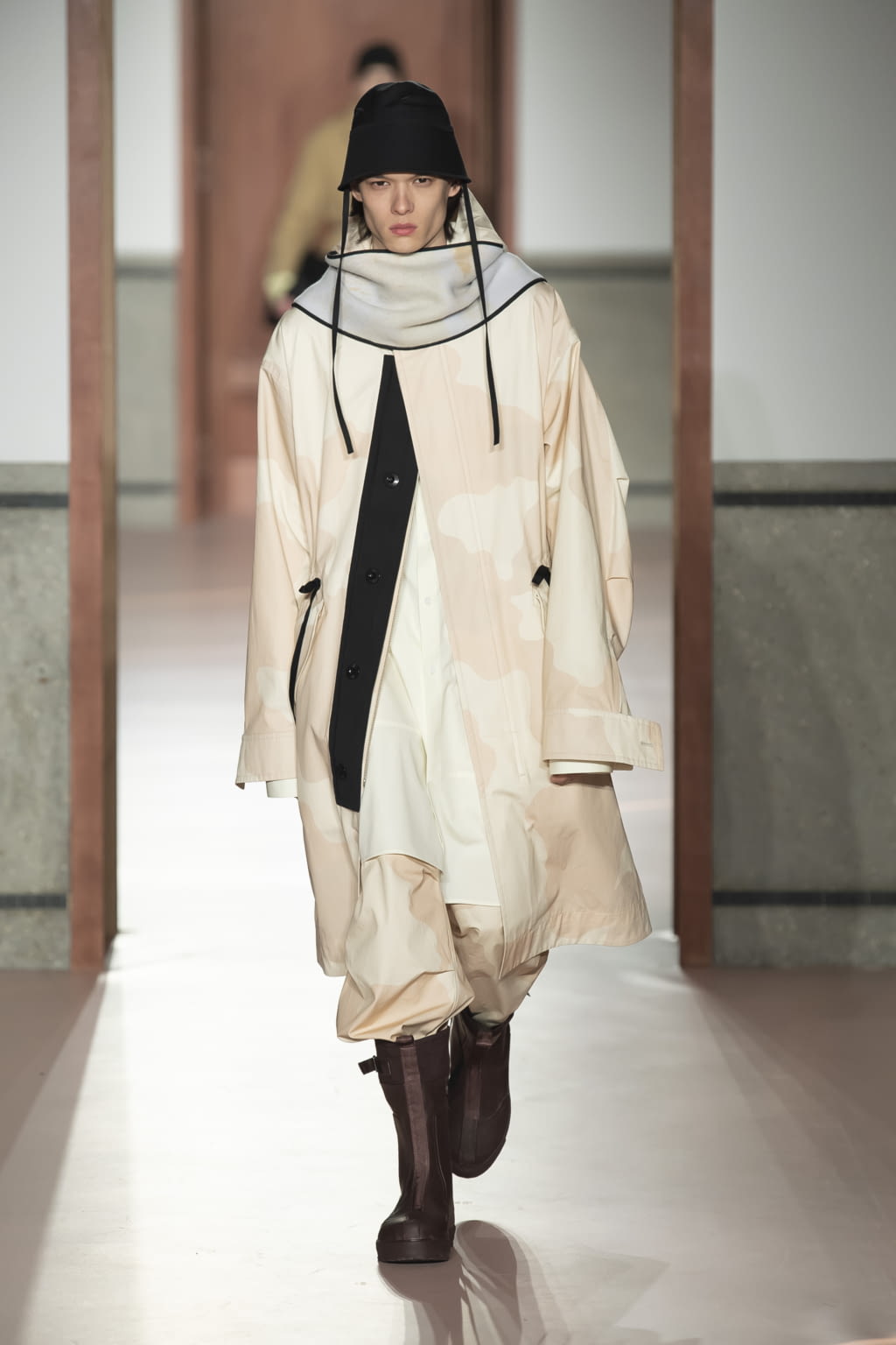 Fashion Week Paris Fall/Winter 2020 look 26 de la collection OAMC menswear
