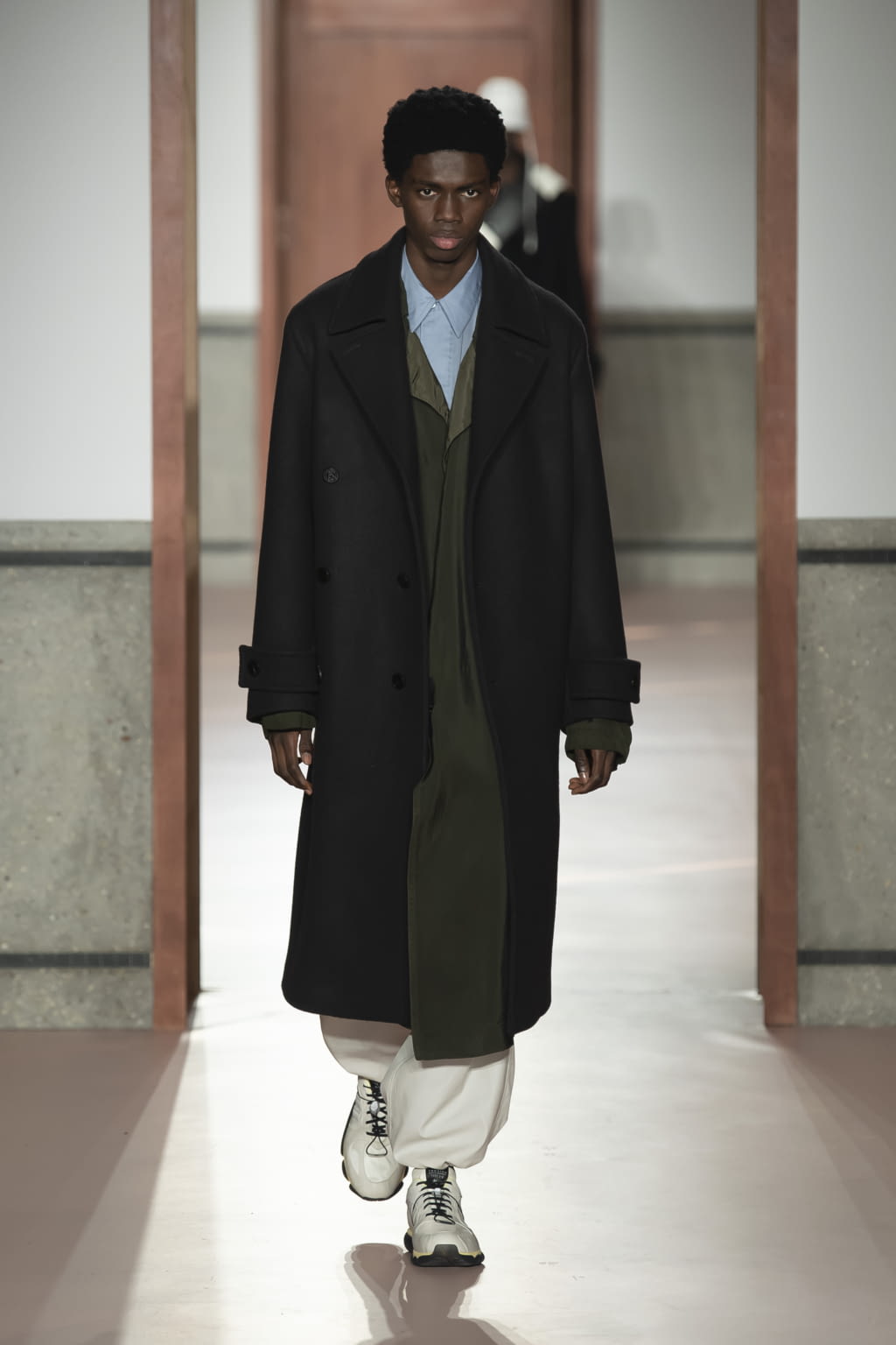 Fashion Week Paris Fall/Winter 2020 look 35 from the OAMC collection menswear
