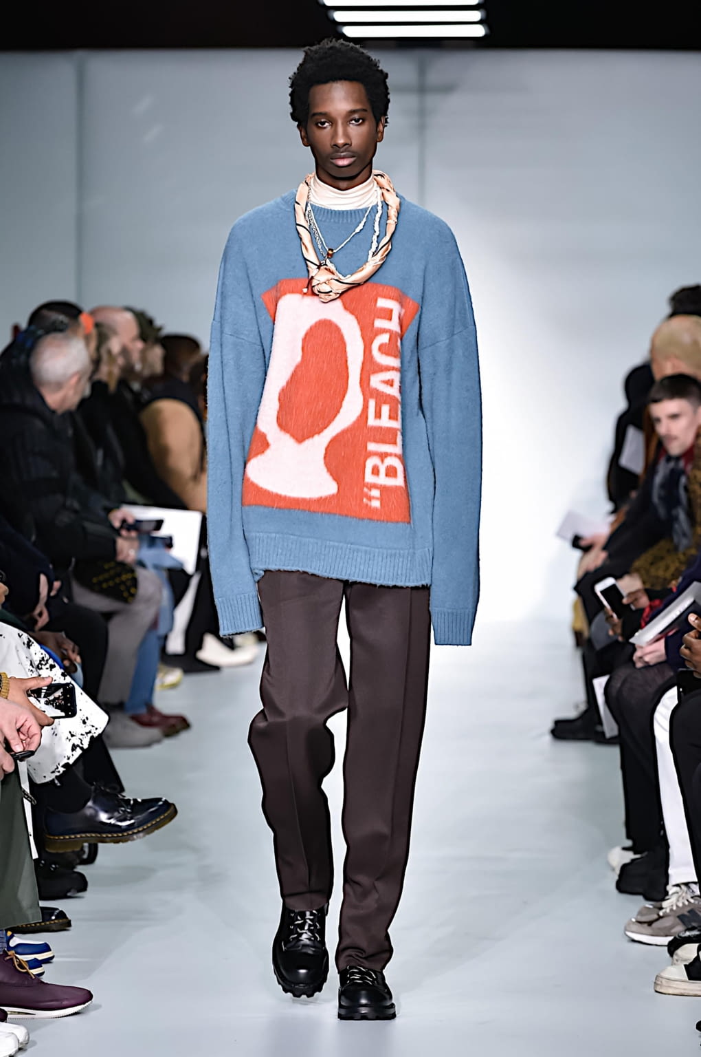 Fashion Week Paris Fall/Winter 2019 look 15 from the OAMC collection 男装