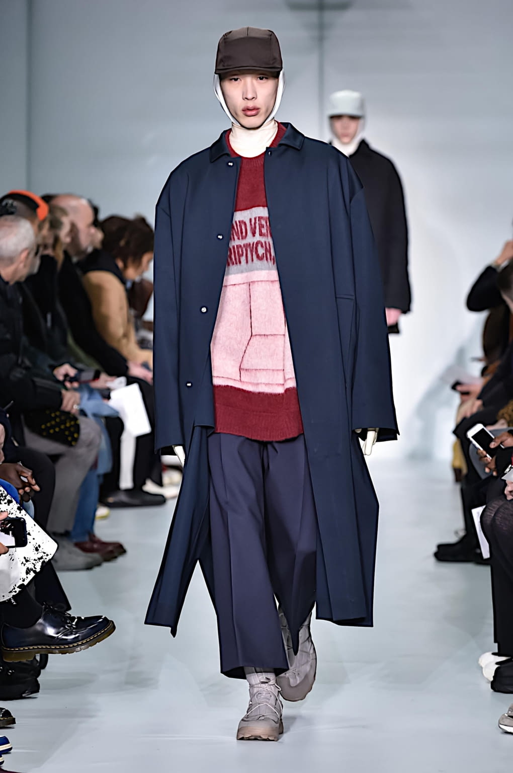Fashion Week Paris Fall/Winter 2019 look 21 from the OAMC collection menswear
