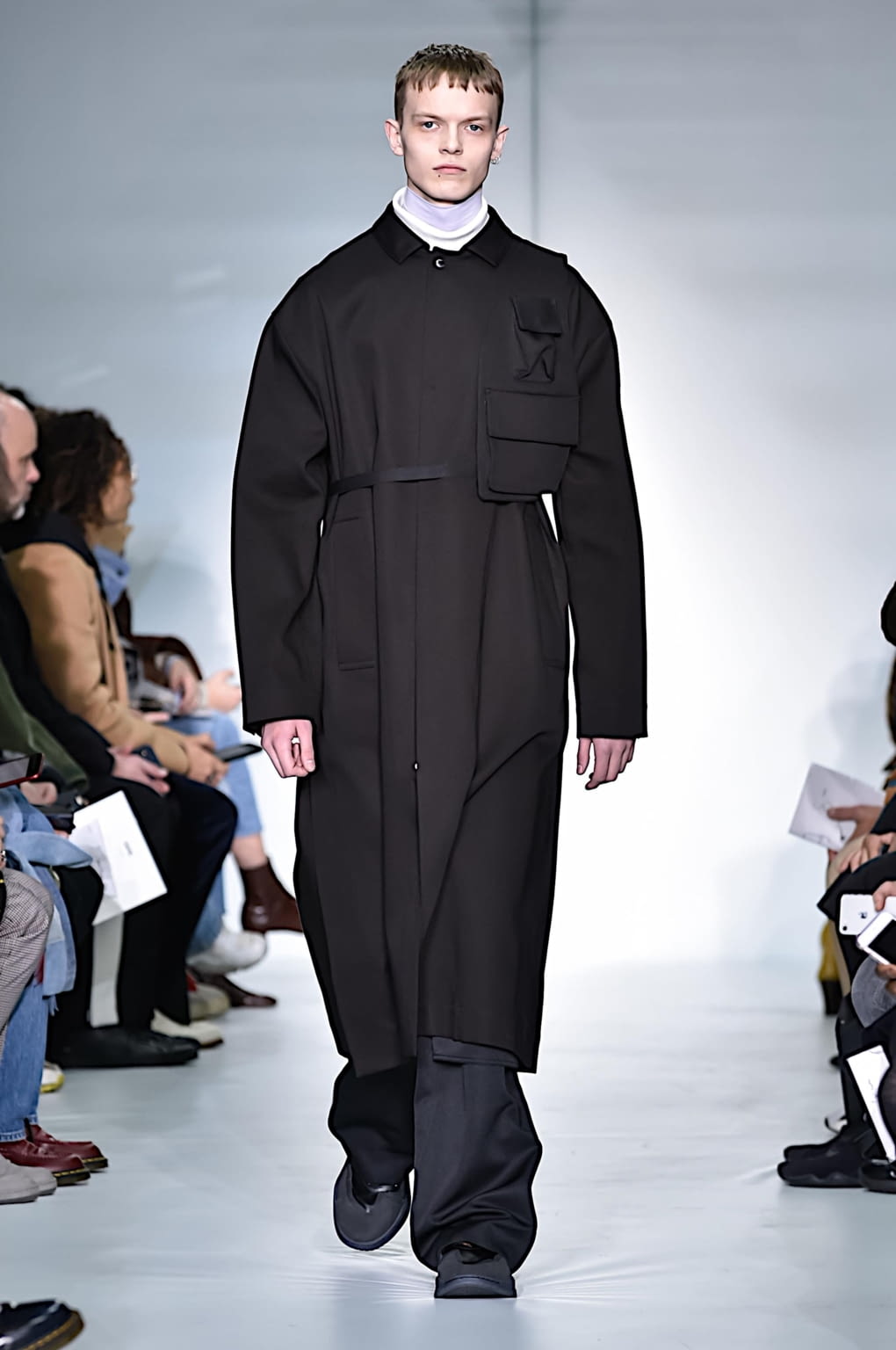 Fashion Week Paris Fall/Winter 2019 look 30 from the OAMC collection 男装