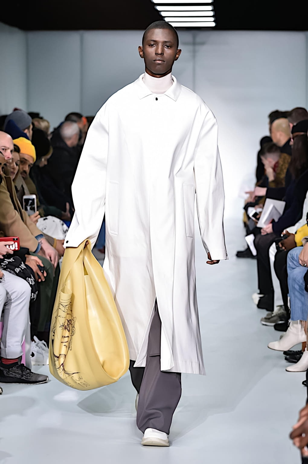 Fashion Week Paris Fall/Winter 2019 look 32 from the OAMC collection 男装