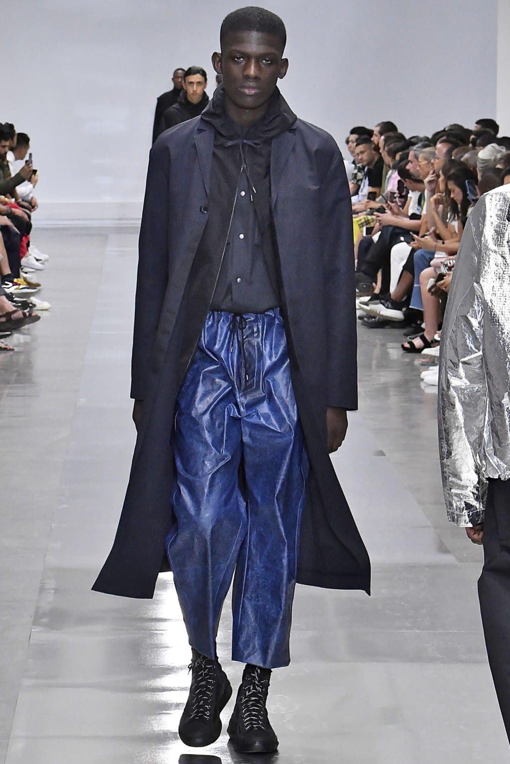 Fashion Week Paris Spring/Summer 2019 look 10 from the OAMC collection 男装
