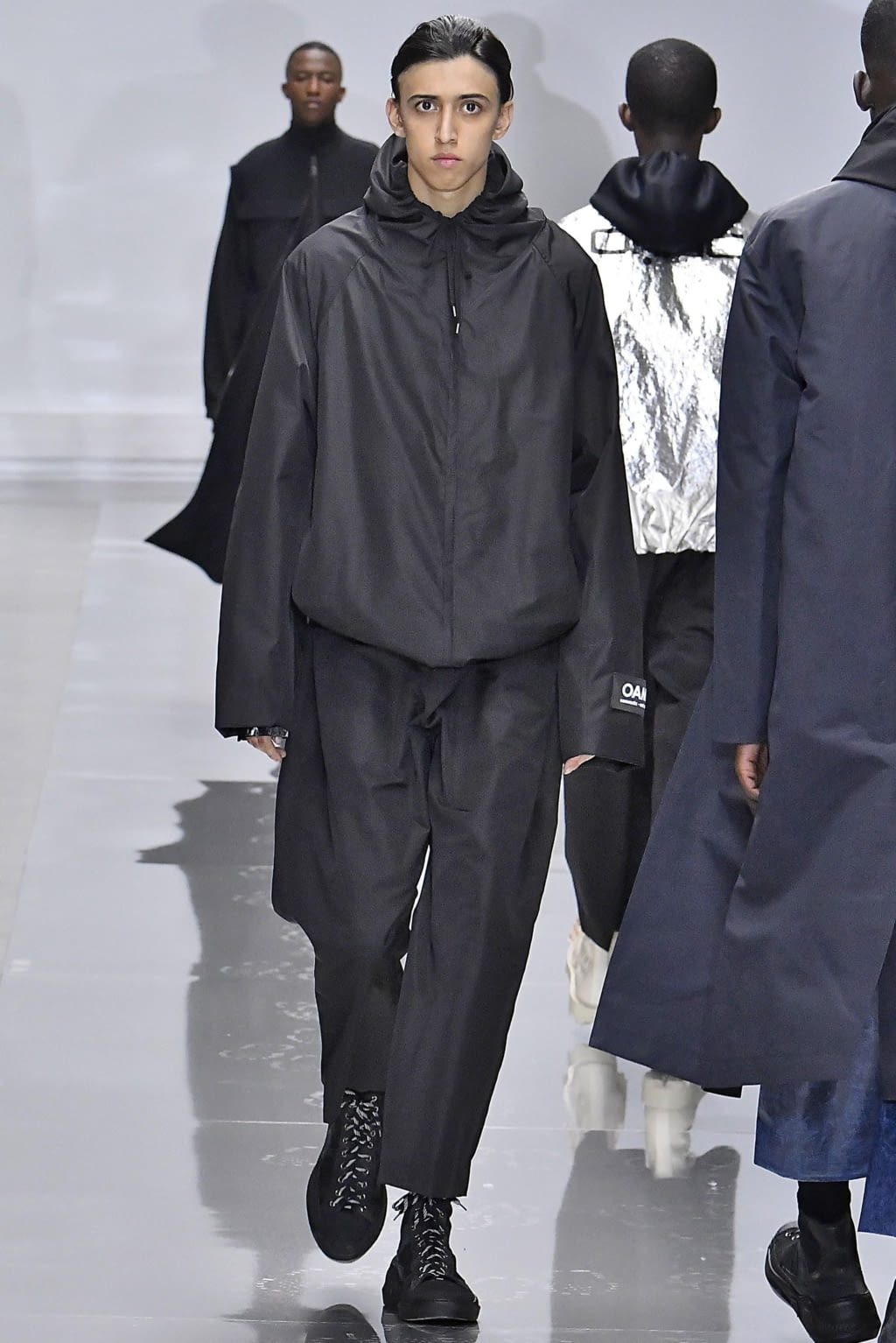 Fashion Week Paris Spring/Summer 2019 look 9 from the OAMC collection menswear