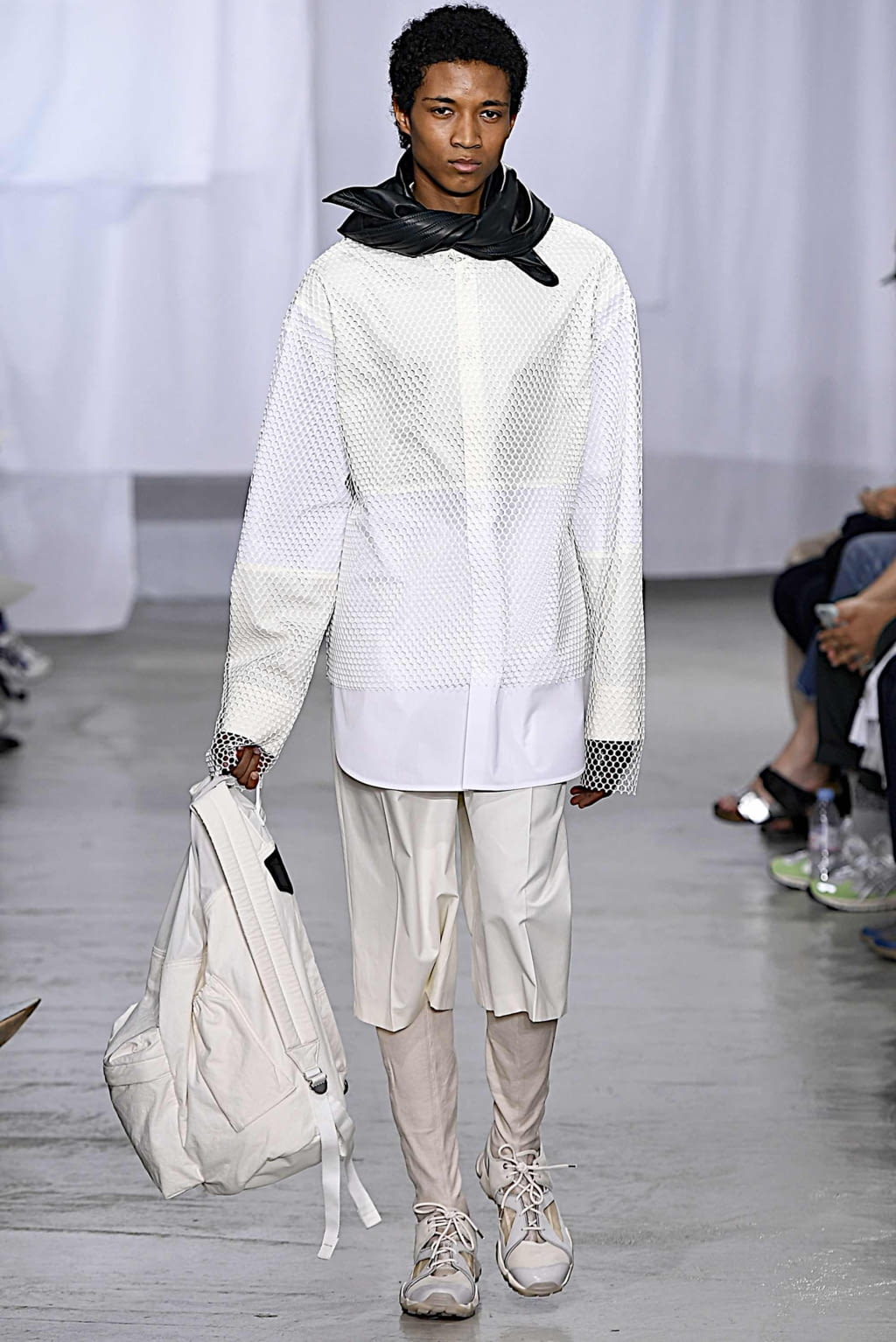 Fashion Week Paris Spring/Summer 2020 look 4 from the OAMC collection menswear