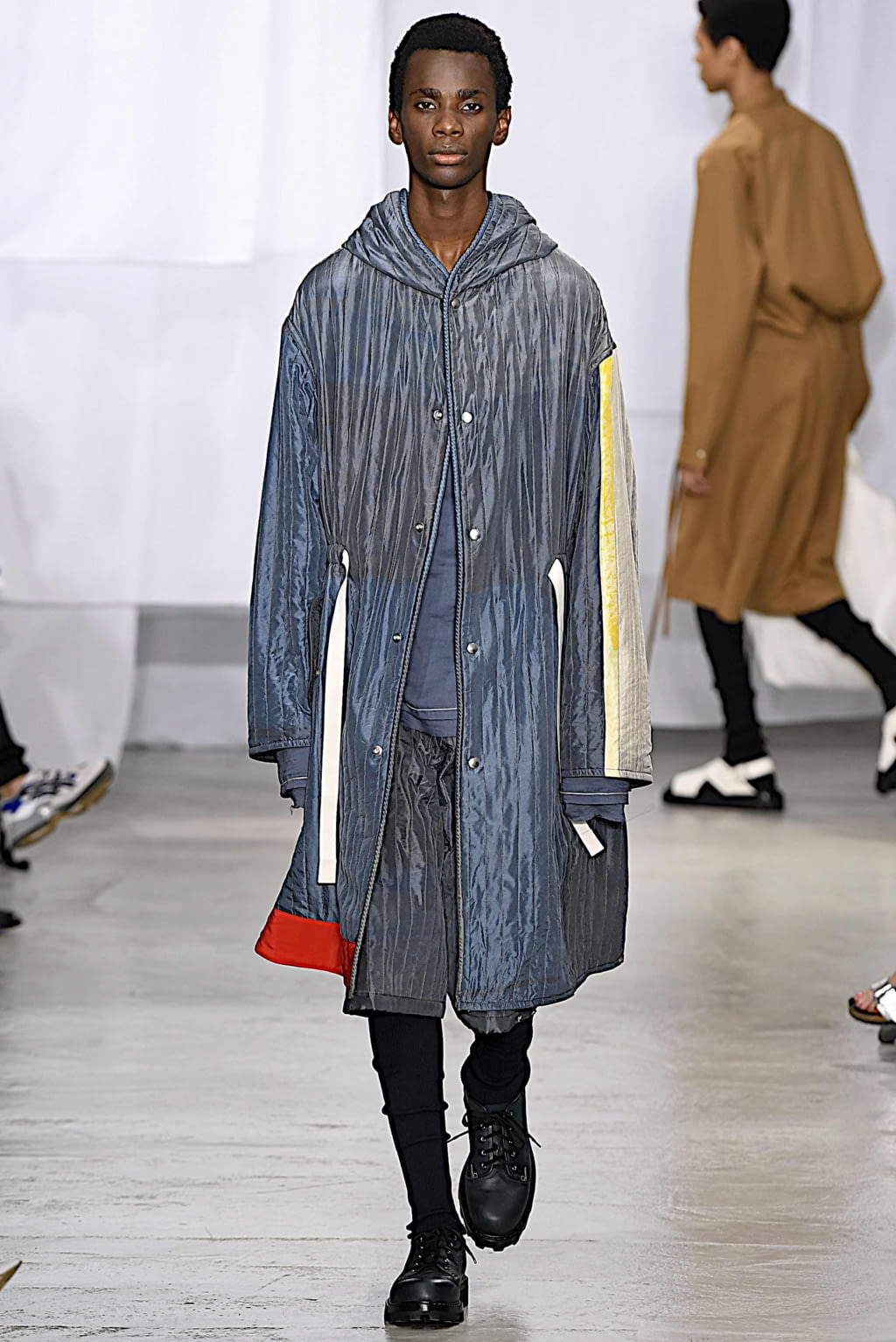 Fashion Week Paris Spring/Summer 2020 look 34 from the OAMC collection menswear