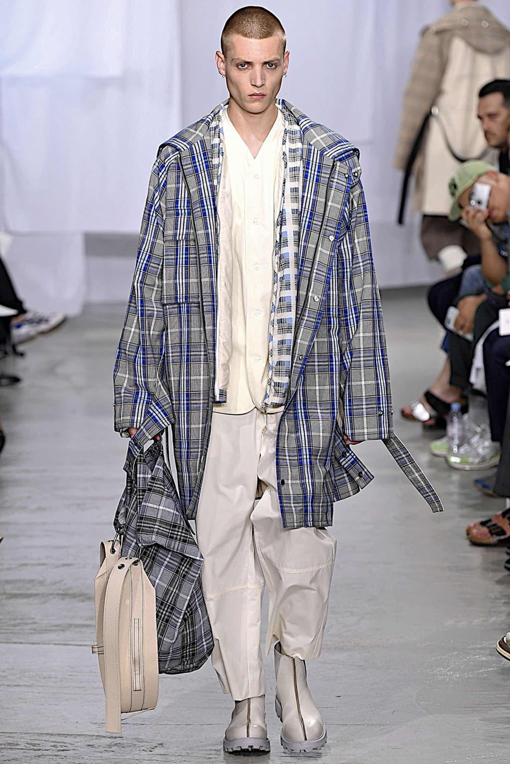 Fashion Week Paris Spring/Summer 2020 look 24 from the OAMC collection menswear