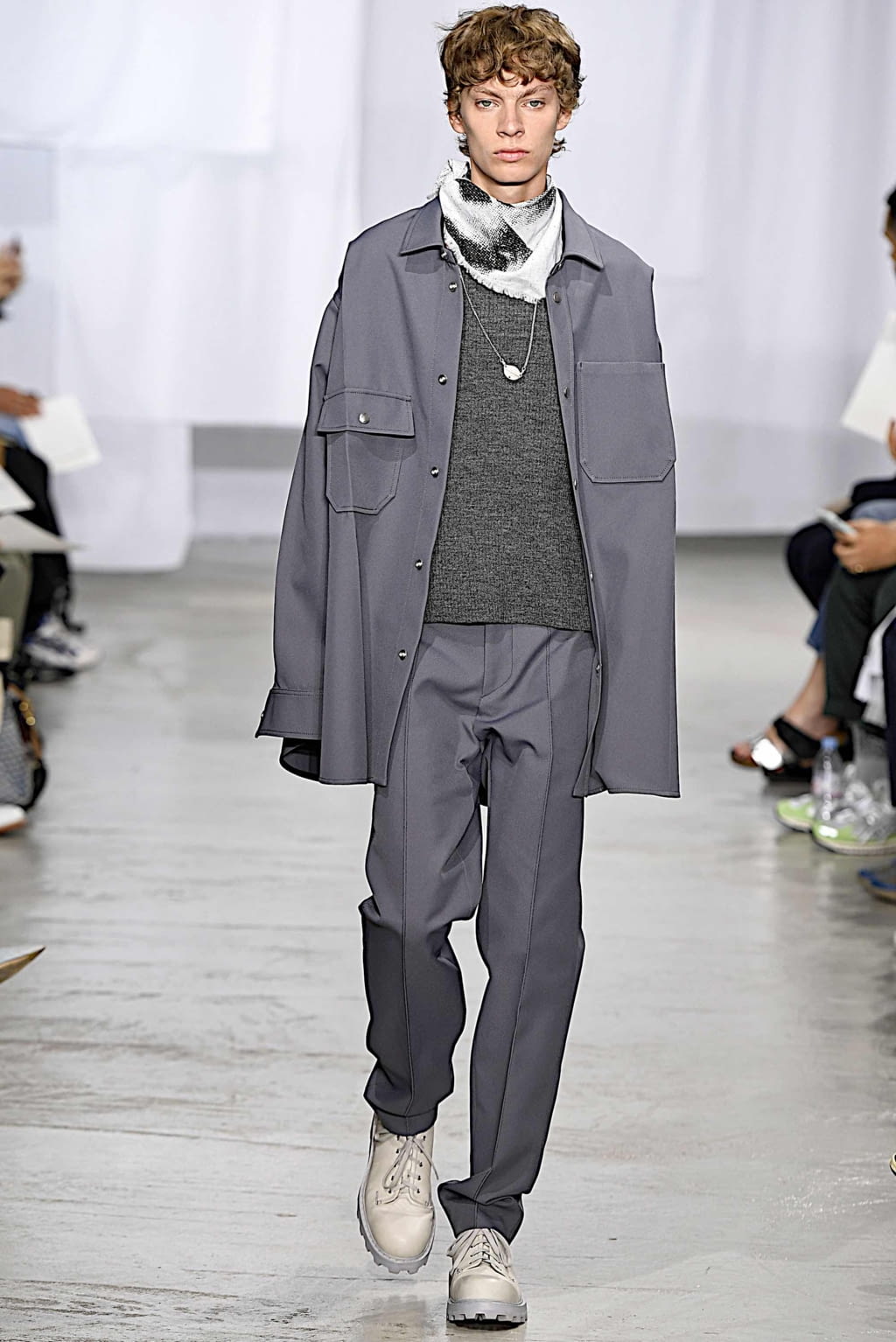 Fashion Week Paris Spring/Summer 2020 look 14 from the OAMC collection menswear