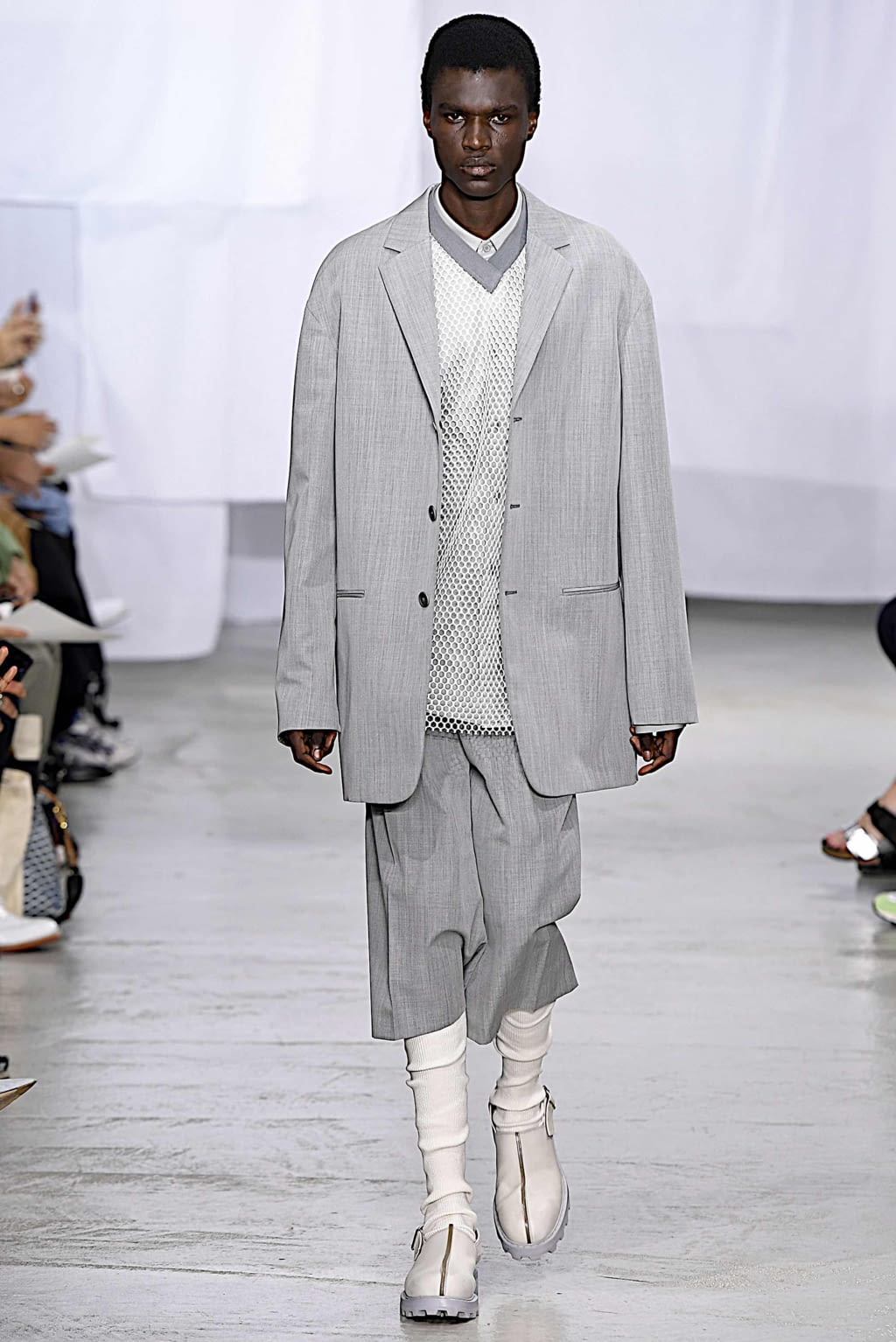 Fashion Week Paris Spring/Summer 2020 look 15 from the OAMC collection 男装
