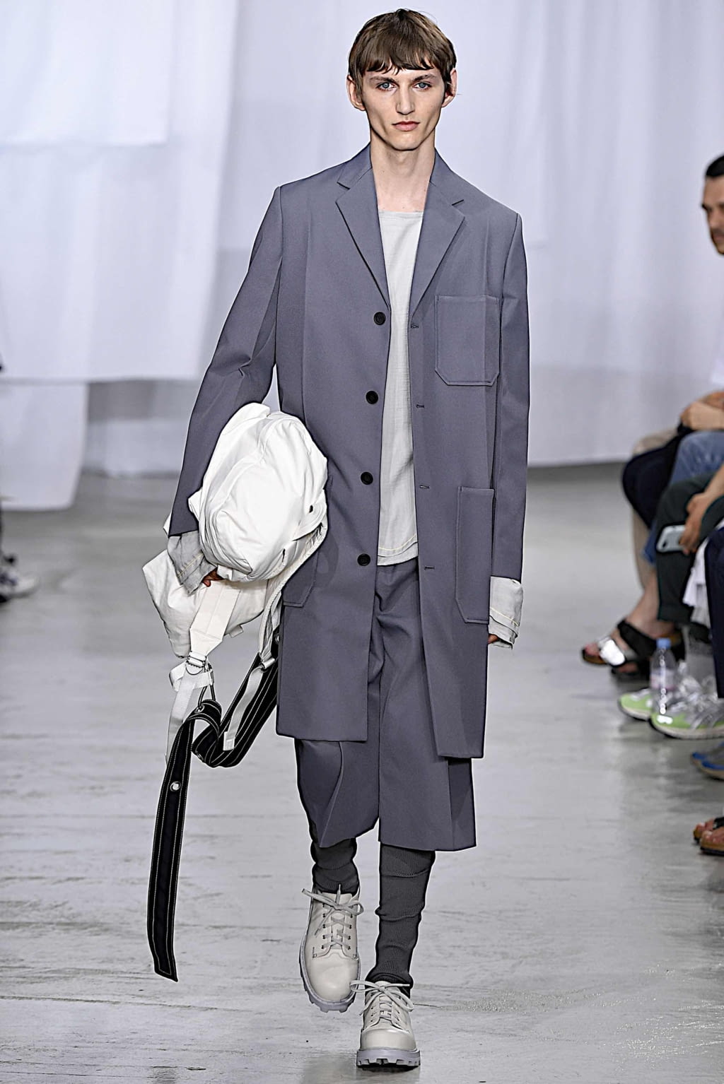 Fashion Week Paris Spring/Summer 2020 look 9 from the OAMC collection menswear