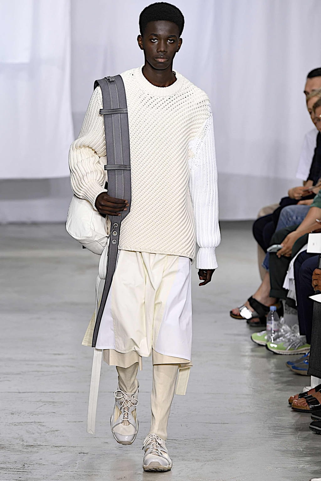 Fashion Week Paris Spring/Summer 2020 look 7 from the OAMC collection menswear
