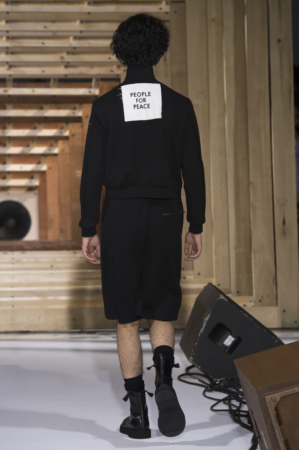 Fashion Week Paris Spring/Summer 2018 look 29 from the OAMC collection menswear