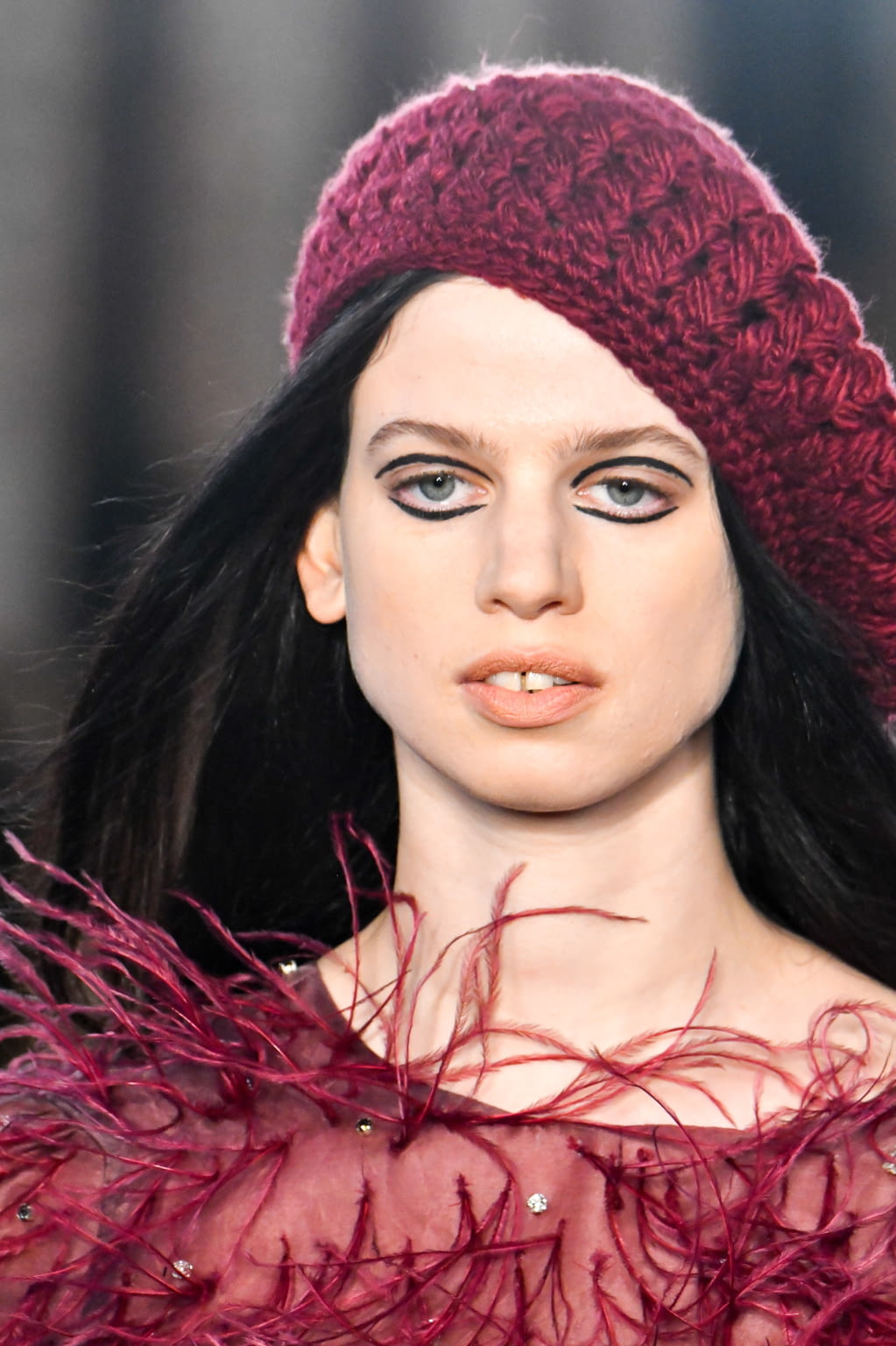 Fashion Week London Fall/Winter 2022 look 21 from the Paul & Joe collection womenswear accessories