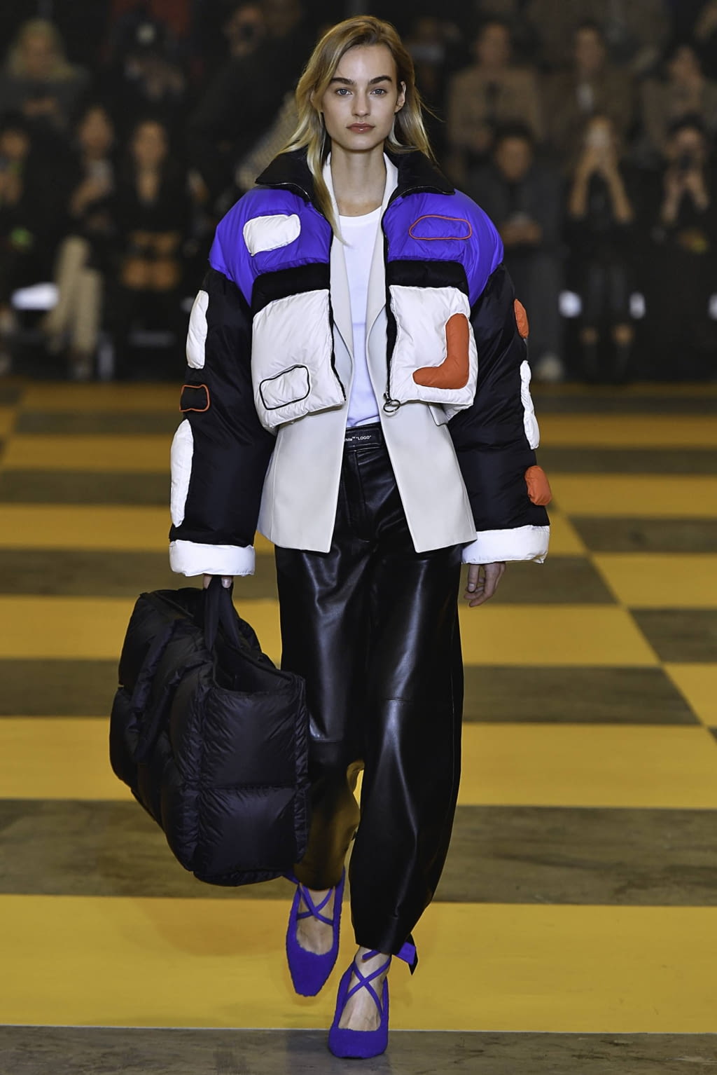 Fashion Week Paris Fall/Winter 2019 look 12 from the Off-White collection womenswear