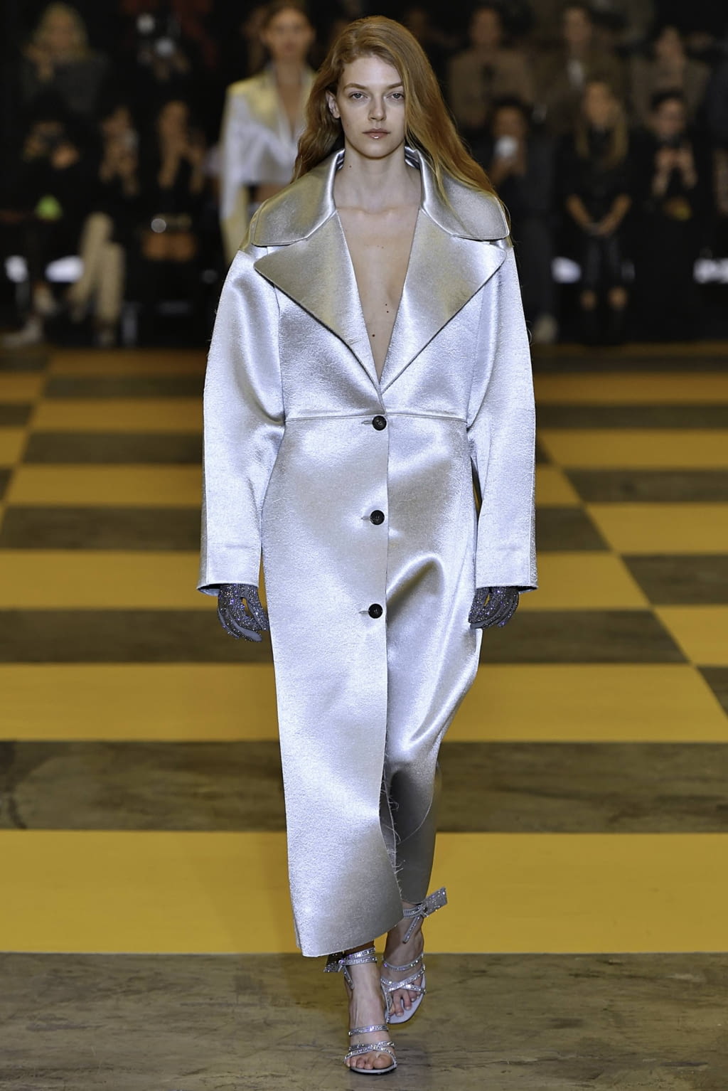 Fashion Week Paris Fall/Winter 2019 look 26 from the Off-White collection womenswear