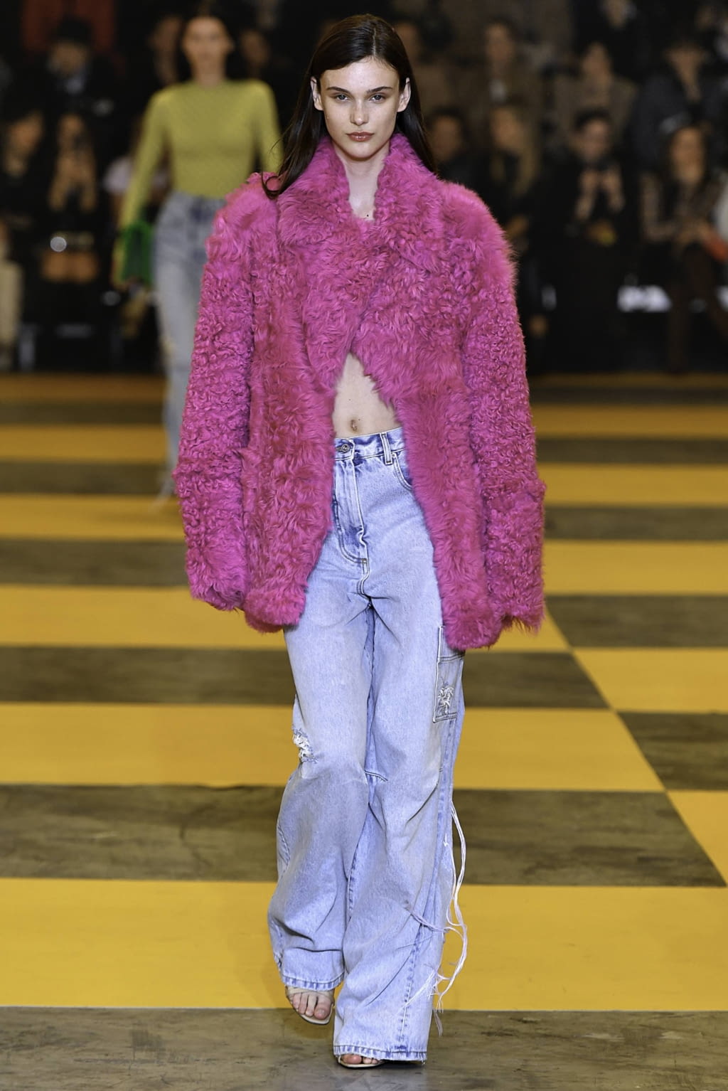 Fashion Week Paris Fall/Winter 2019 look 28 from the Off-White collection womenswear