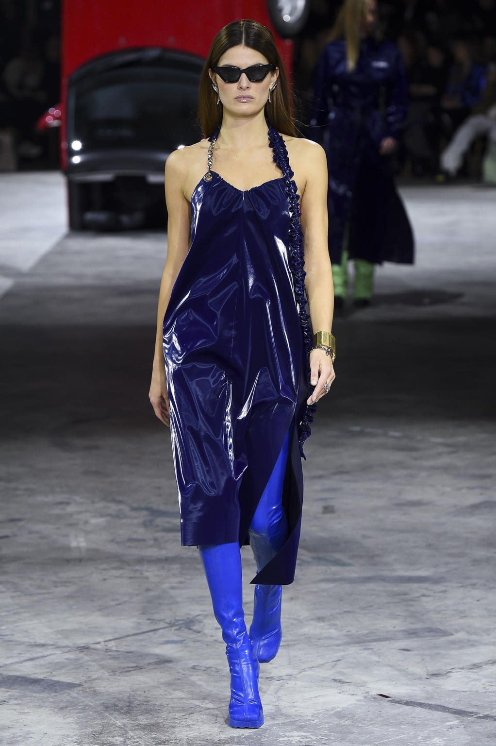 Fashion Week Paris Fall/Winter 2020 look 28 from the Off-White collection 女装