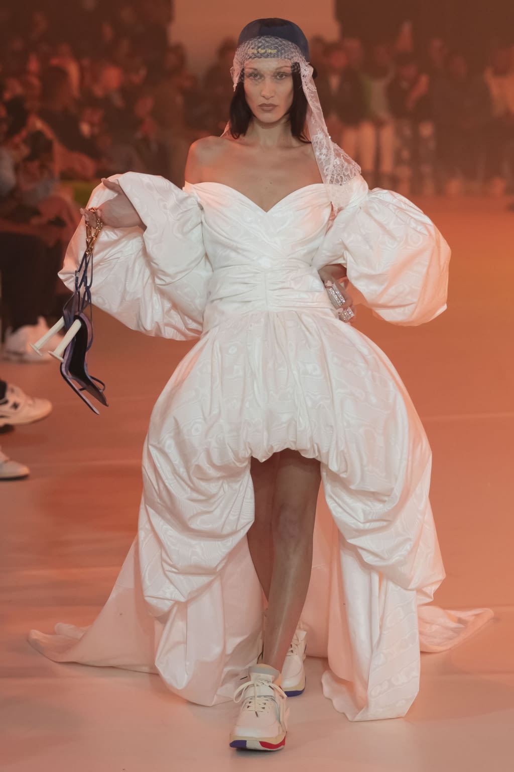 Fashion Week Paris Fall/Winter 2022 look 55 de la collection Off-White womenswear