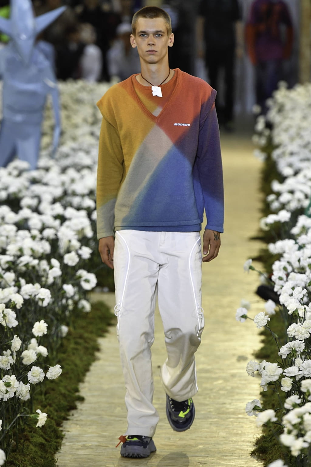 Fashion Week Paris Spring/Summer 2020 look 35 from the Off-White collection menswear