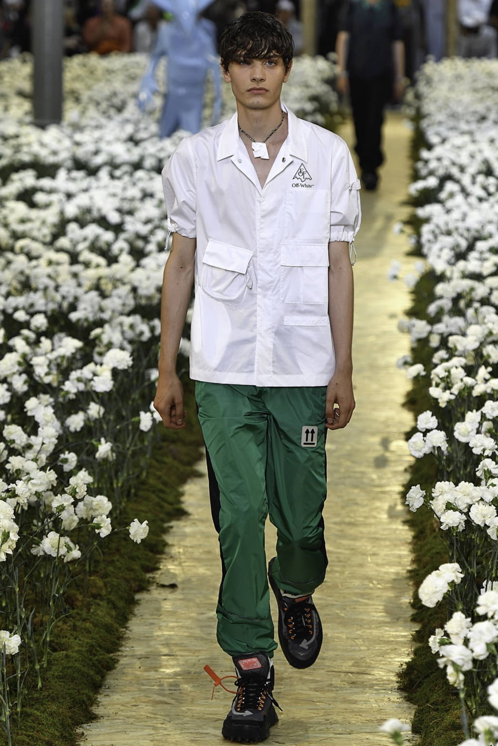Fashion Week Paris Spring/Summer 2020 look 36 from the Off-White collection 男装