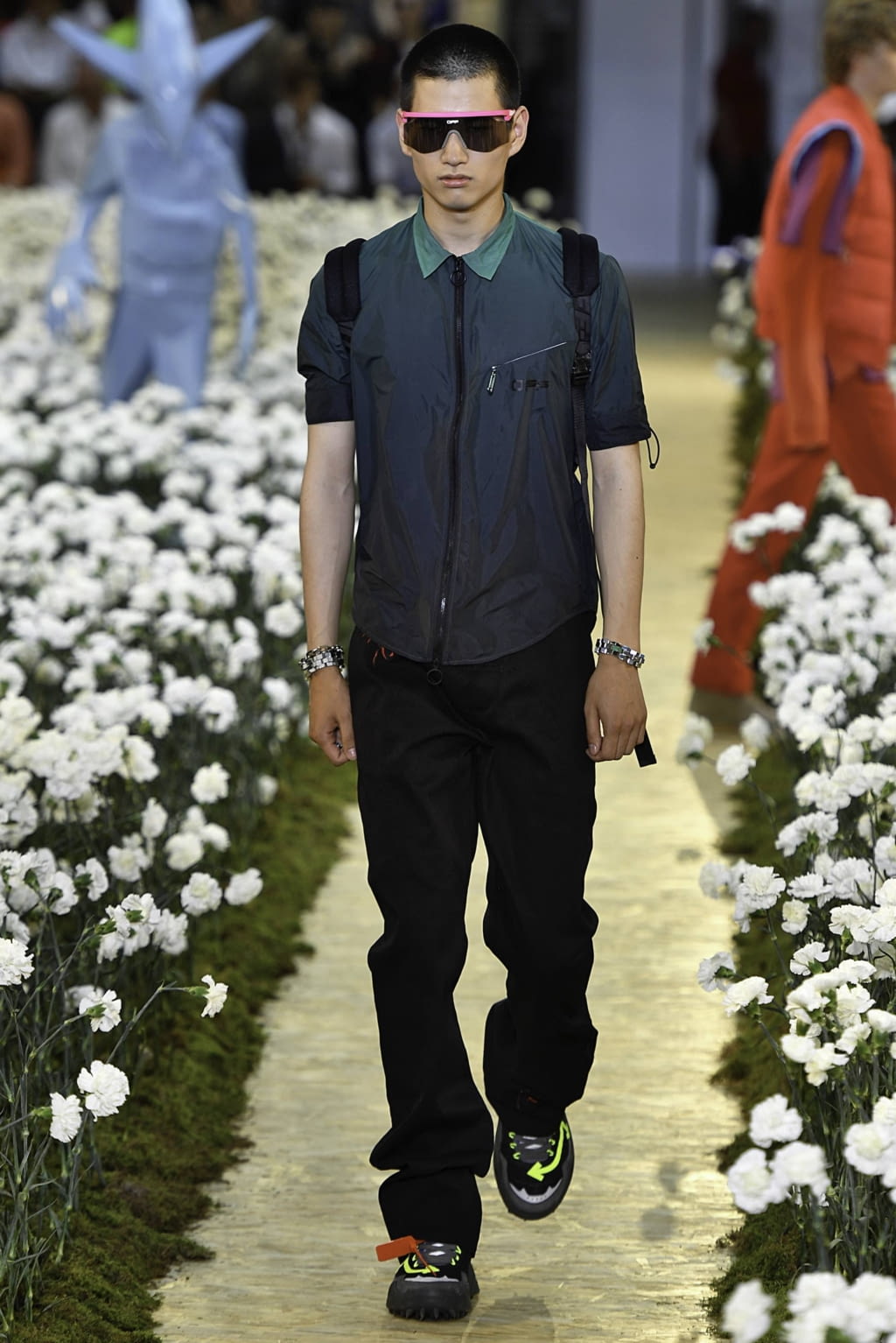 Fashion Week Paris Spring/Summer 2020 look 37 from the Off-White collection menswear