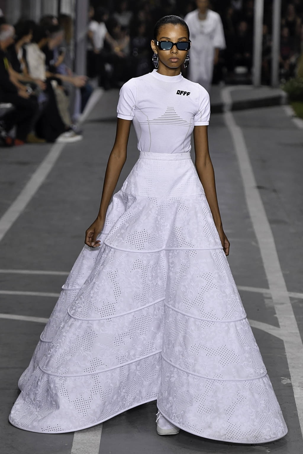 Fashion Week Paris Spring/Summer 2019 look 12 de la collection Off-White womenswear