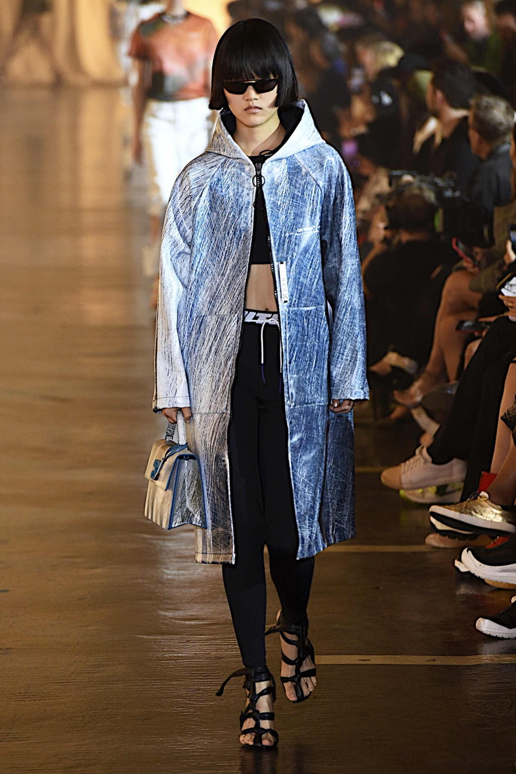 Fashion Week Paris Spring/Summer 2020 look 20 from the Off-White collection 女装