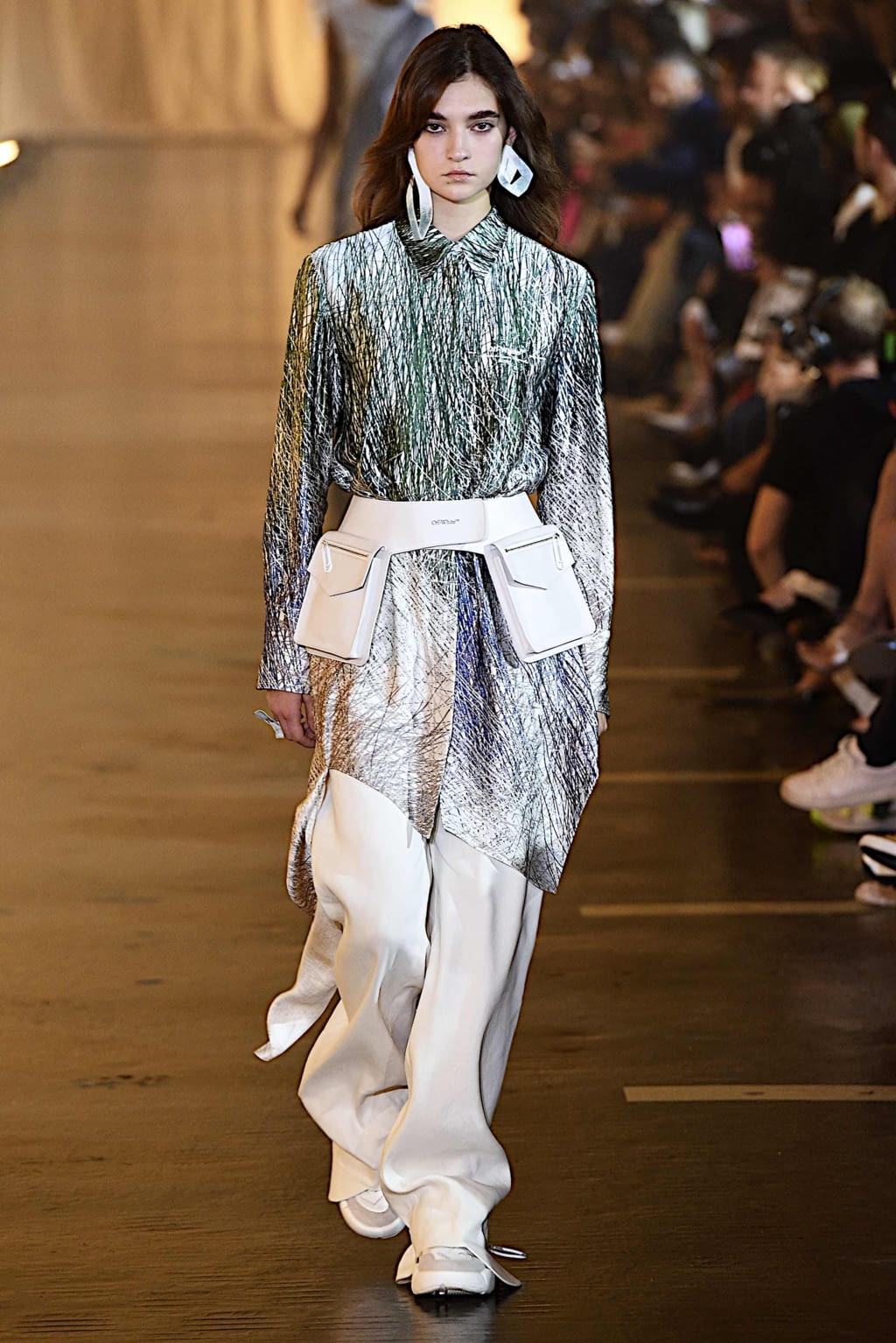 Fashion Week Paris Spring/Summer 2020 look 23 from the Off-White collection 女装