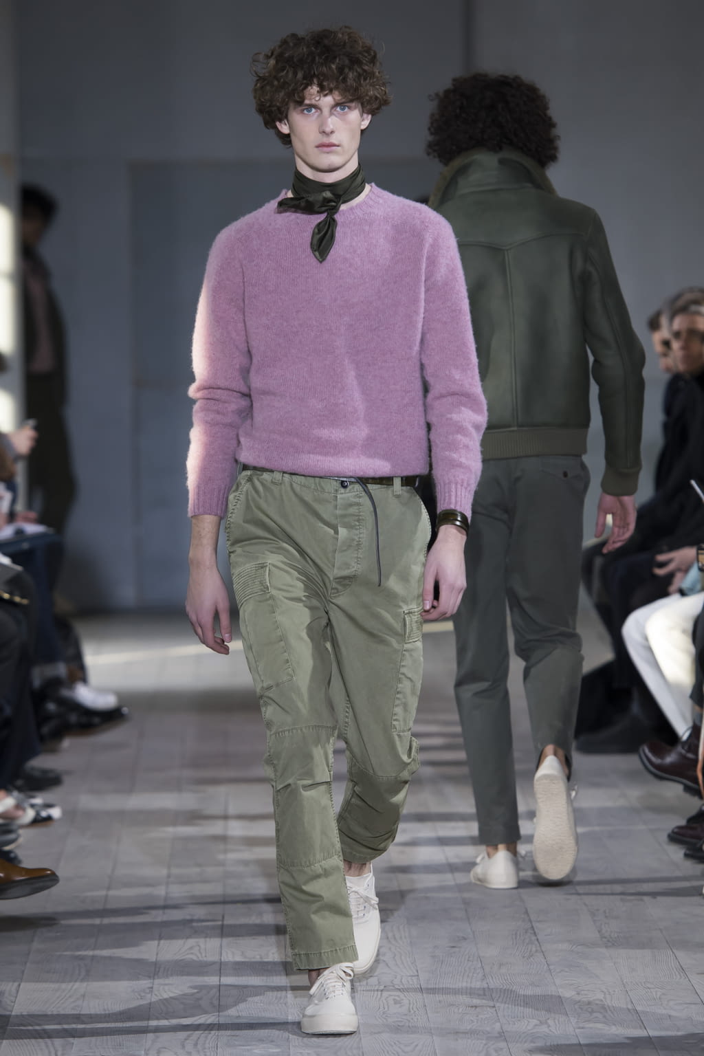 Fashion Week Paris Fall/Winter 2017 look 12 from the Officine Générale collection menswear