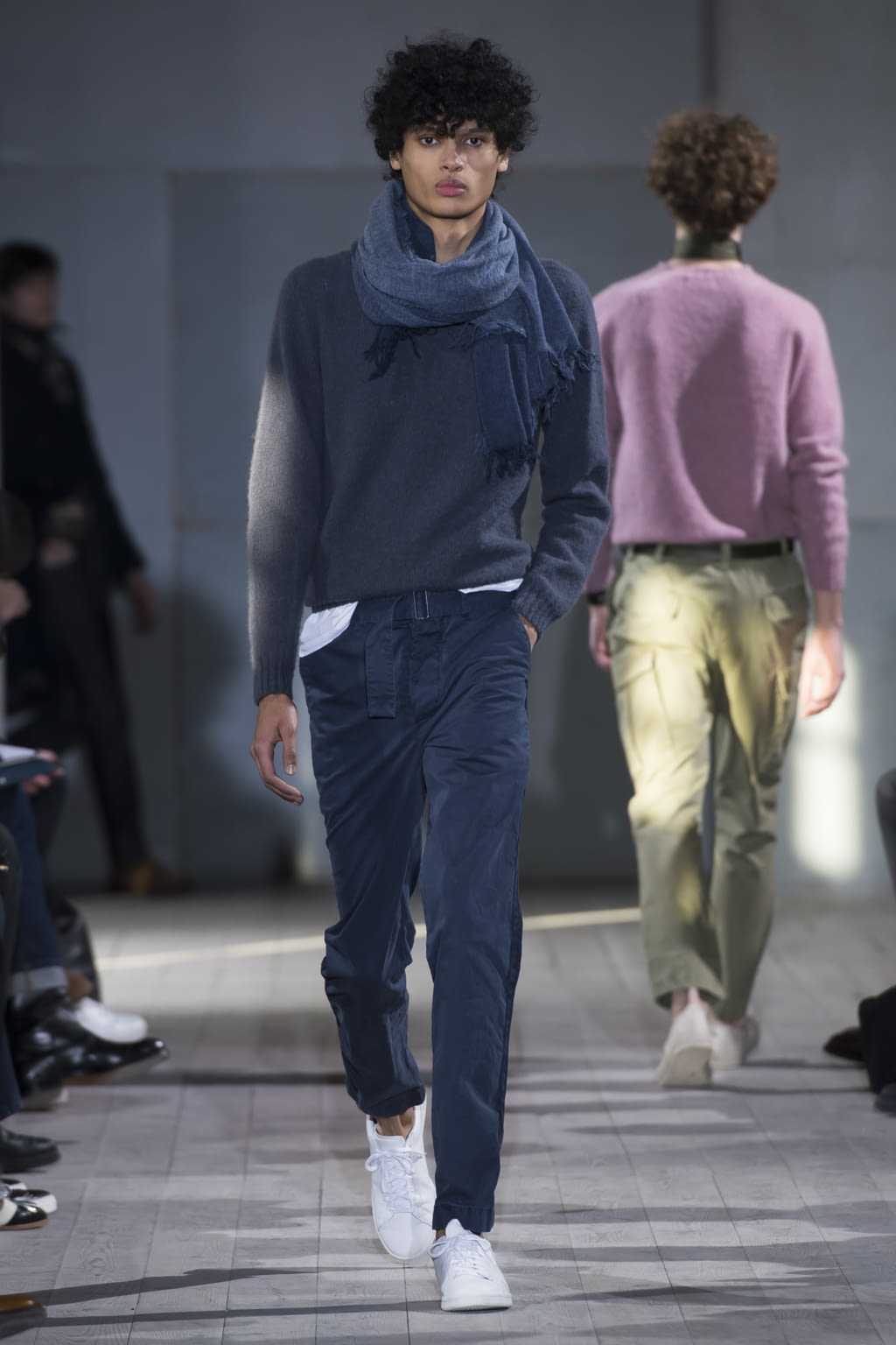 Fashion Week Paris Fall/Winter 2017 look 14 from the Officine Générale collection 男装