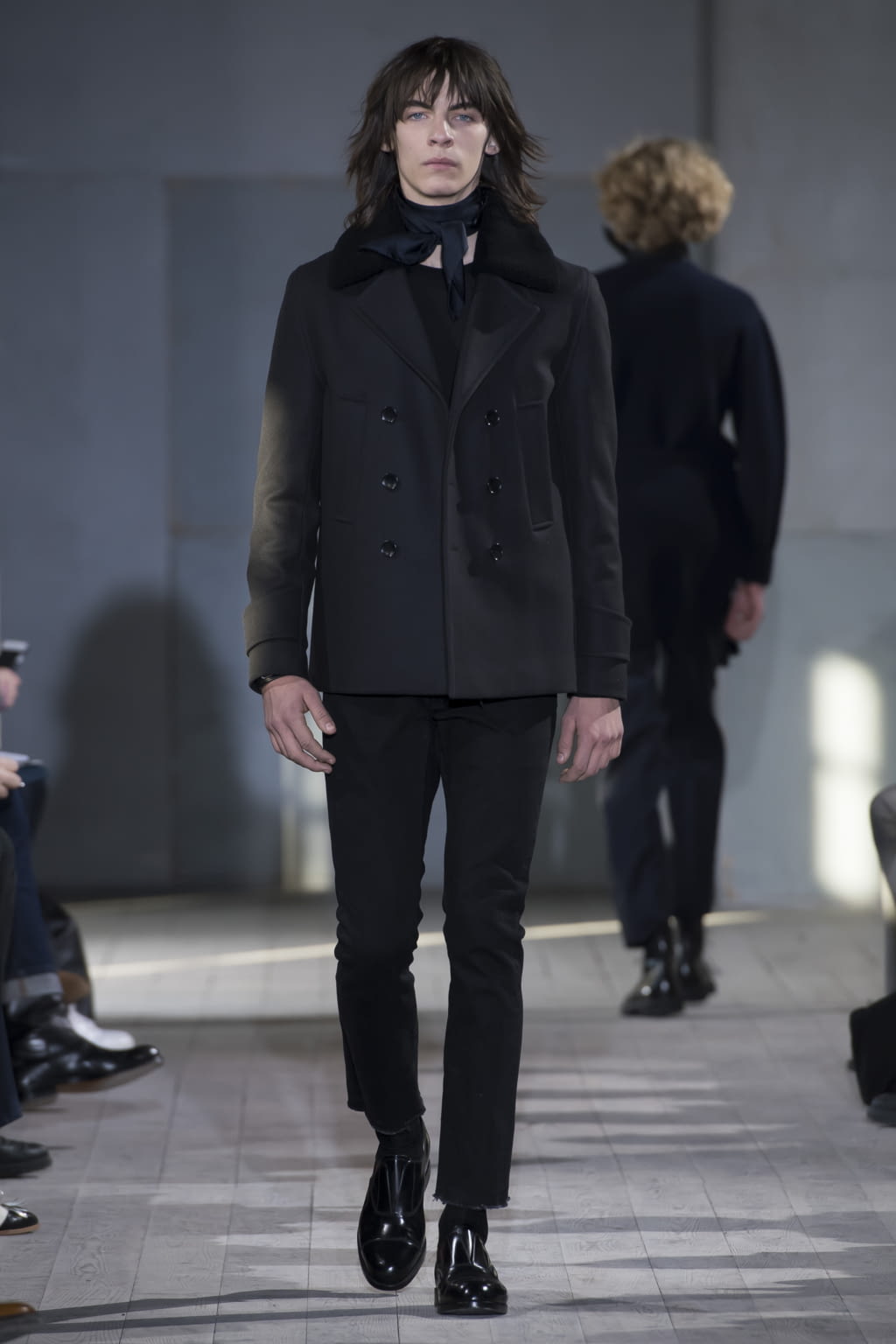 Fashion Week Paris Fall/Winter 2017 look 24 from the Officine Générale collection menswear