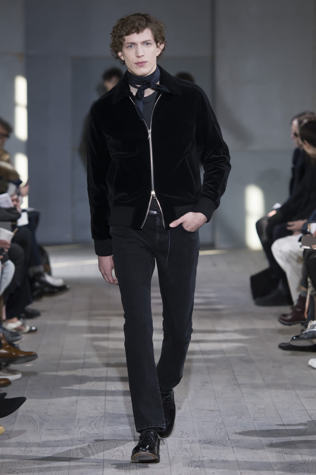 Fashion Week Paris Fall/Winter 2017 look 31 from the Officine Générale collection menswear