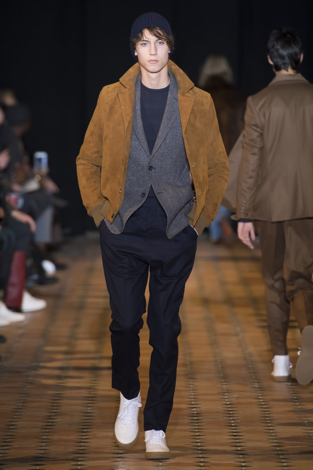 Fashion Week Paris Fall/Winter 2018 look 18 from the Officine Générale collection 男装