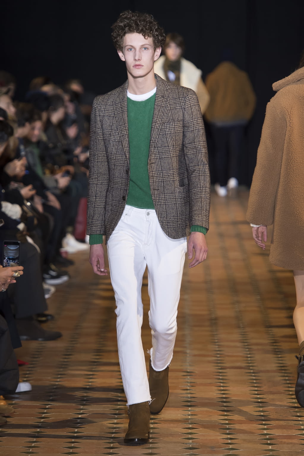 Fashion Week Paris Fall/Winter 2018 look 20 from the Officine Générale collection menswear