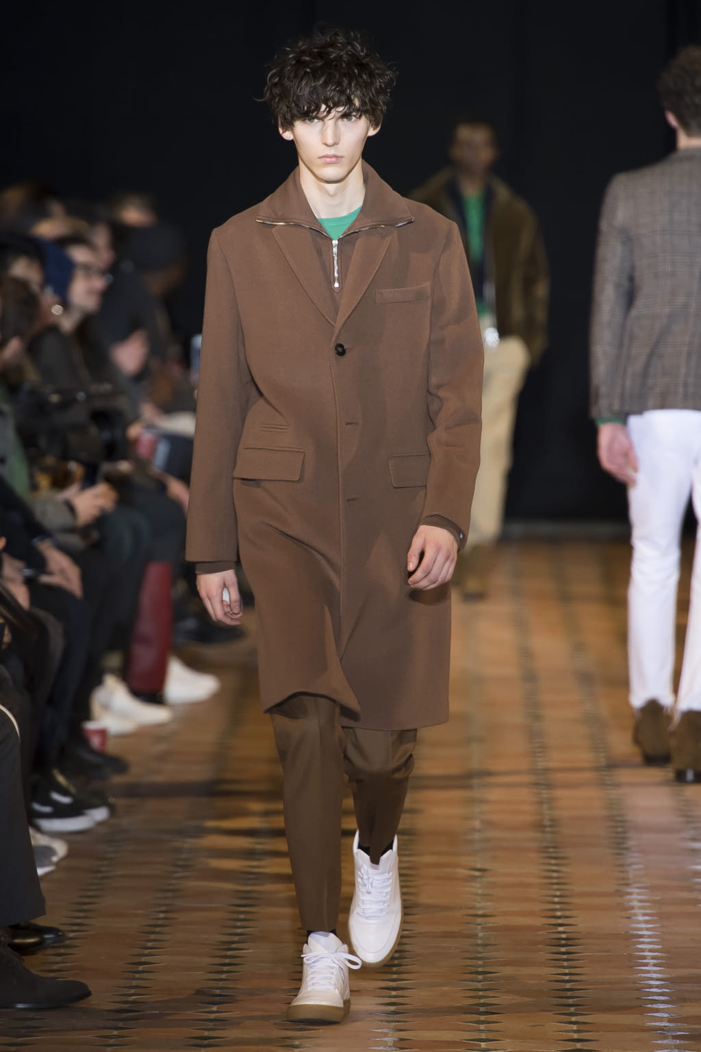 Fashion Week Paris Fall/Winter 2018 look 22 from the Officine Générale collection menswear