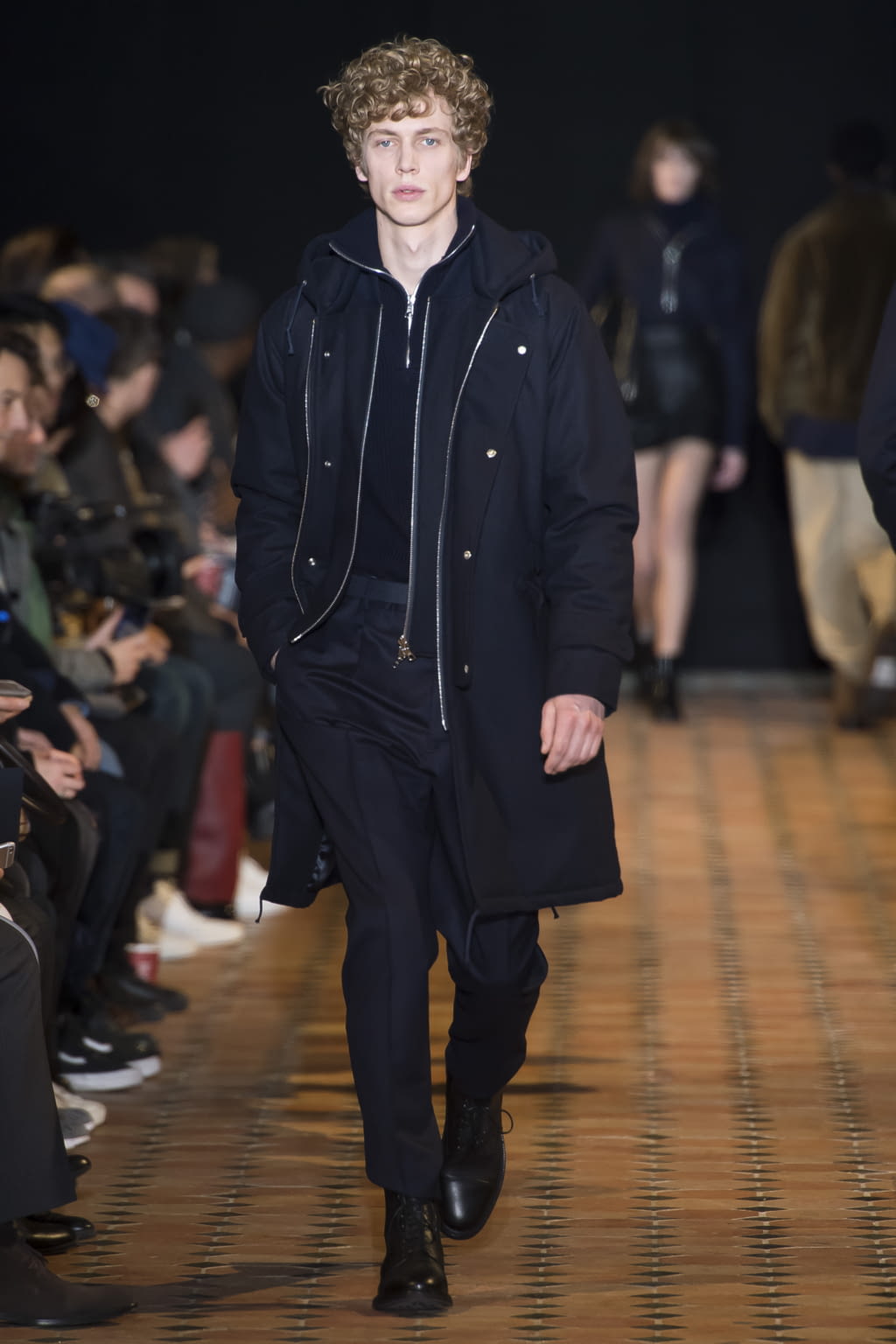 Fashion Week Paris Fall/Winter 2018 look 26 from the Officine Générale collection menswear
