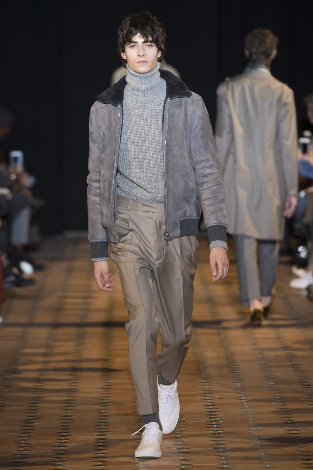 Fashion Week Paris Fall/Winter 2018 look 3 from the Officine Générale collection menswear