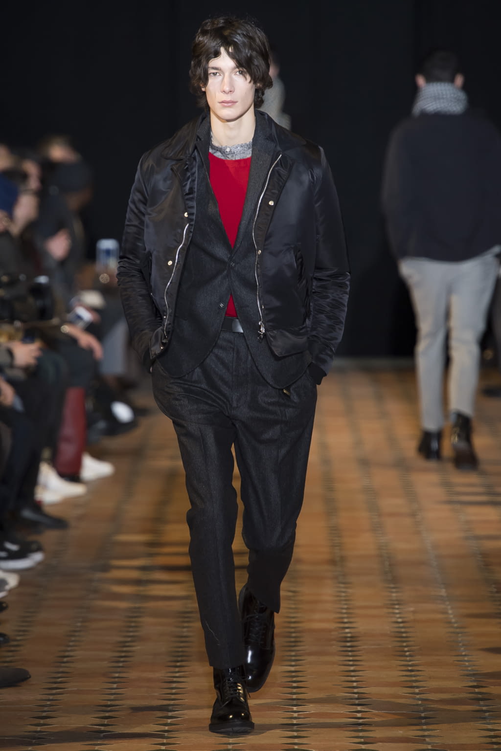 Fashion Week Paris Fall/Winter 2018 look 43 from the Officine Générale collection menswear