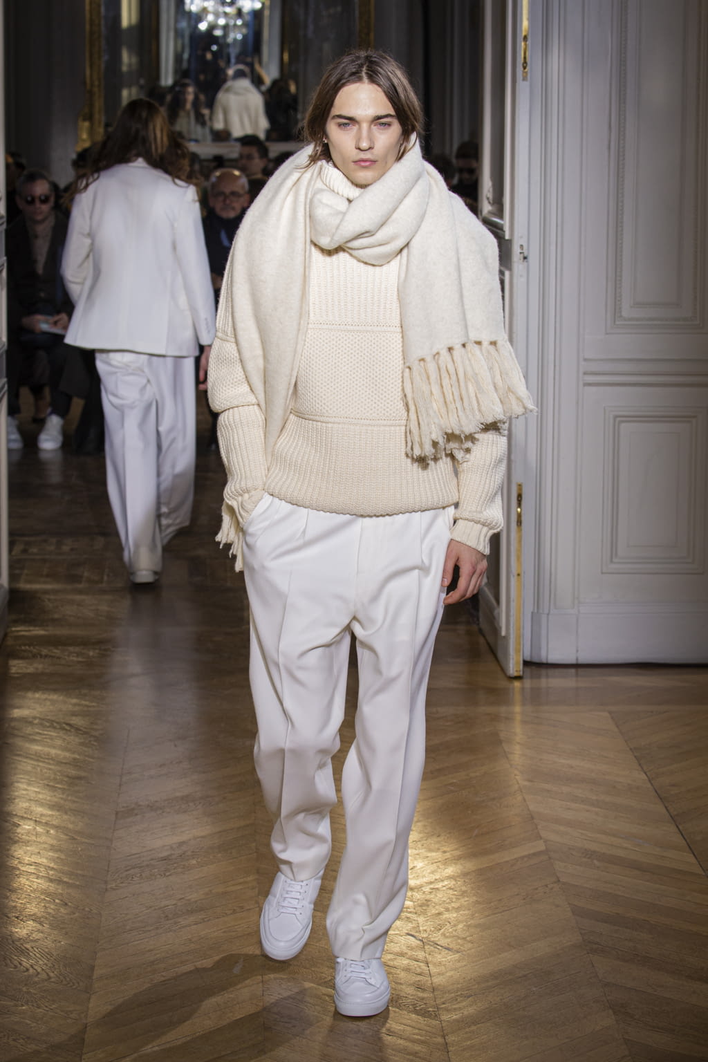 Fashion Week Paris Fall/Winter 2020 look 4 from the Officine Générale collection 男装