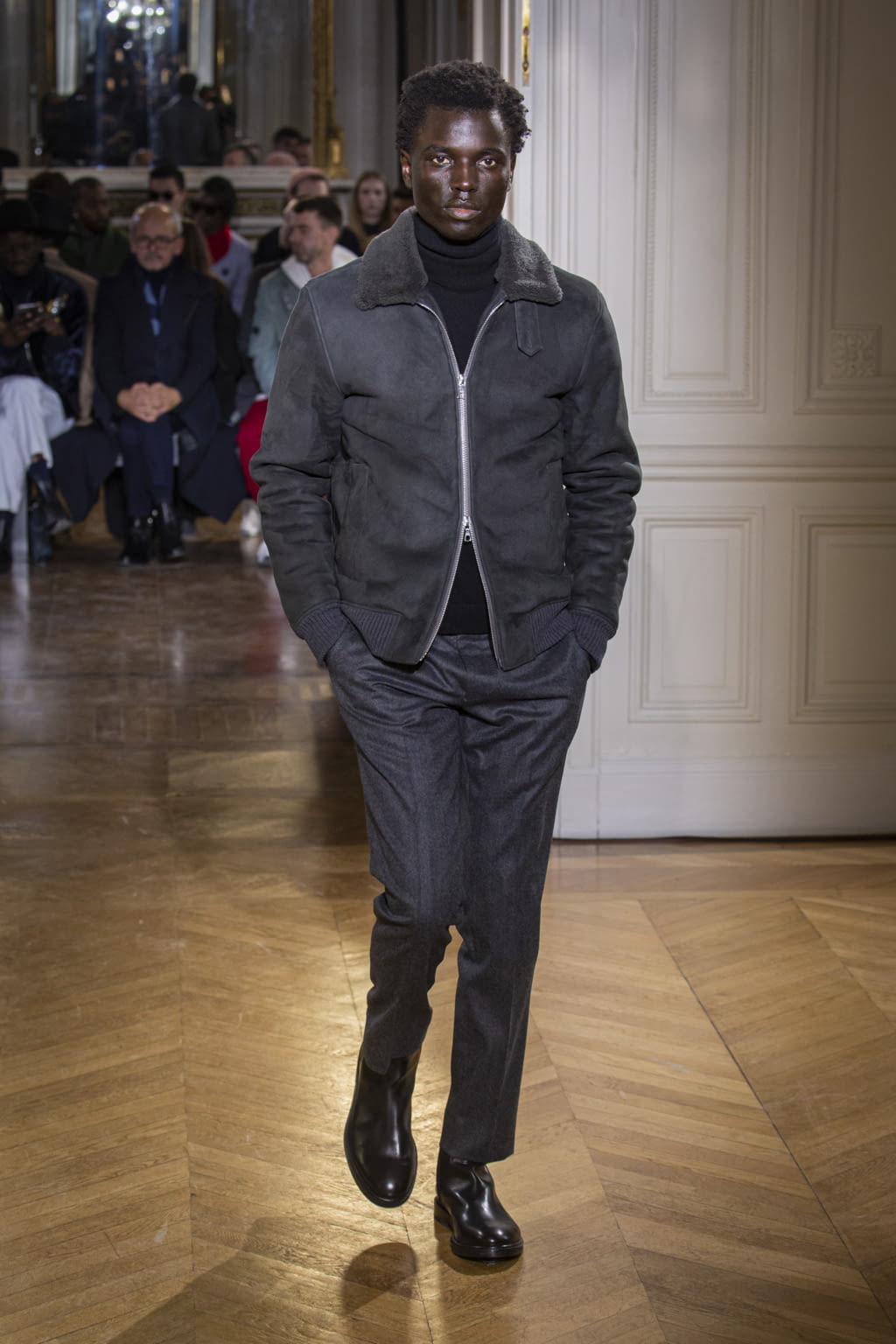 Fashion Week Paris Fall/Winter 2020 look 13 de la collection Officine Générale menswear