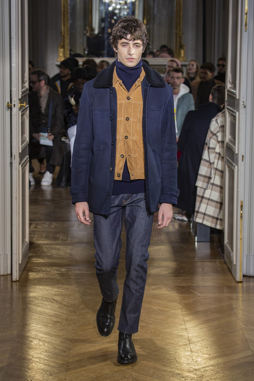 Fashion Week Paris Fall/Winter 2020 look 17 from the Officine Générale collection 男装