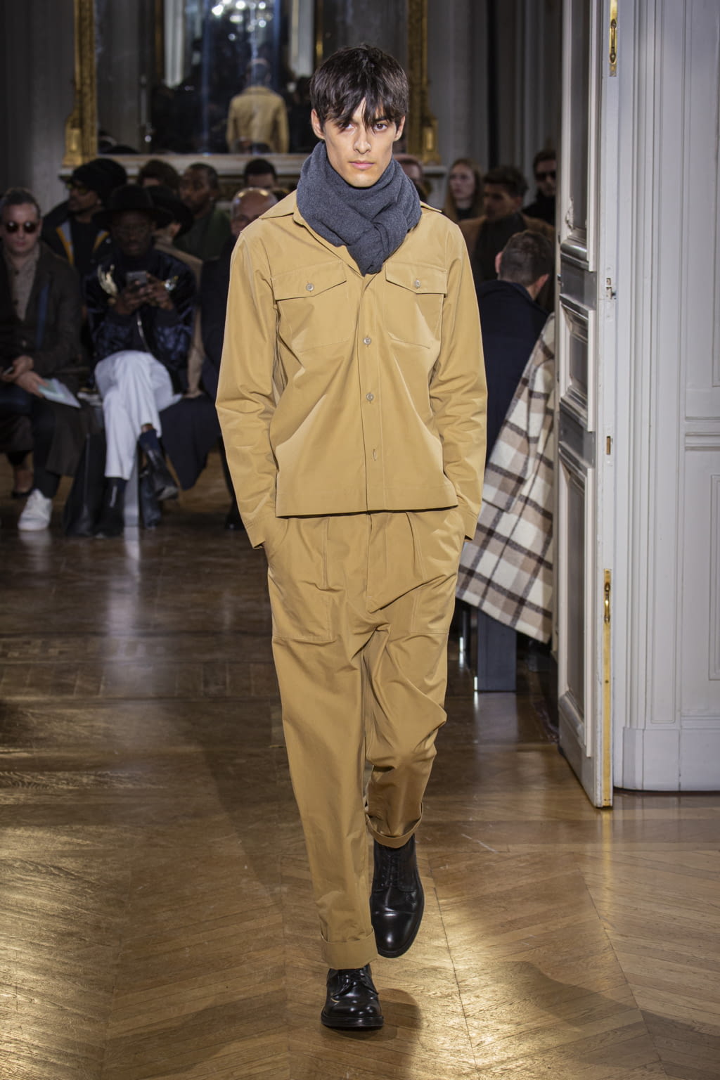Fashion Week Paris Fall/Winter 2020 look 26 from the Officine Générale collection menswear