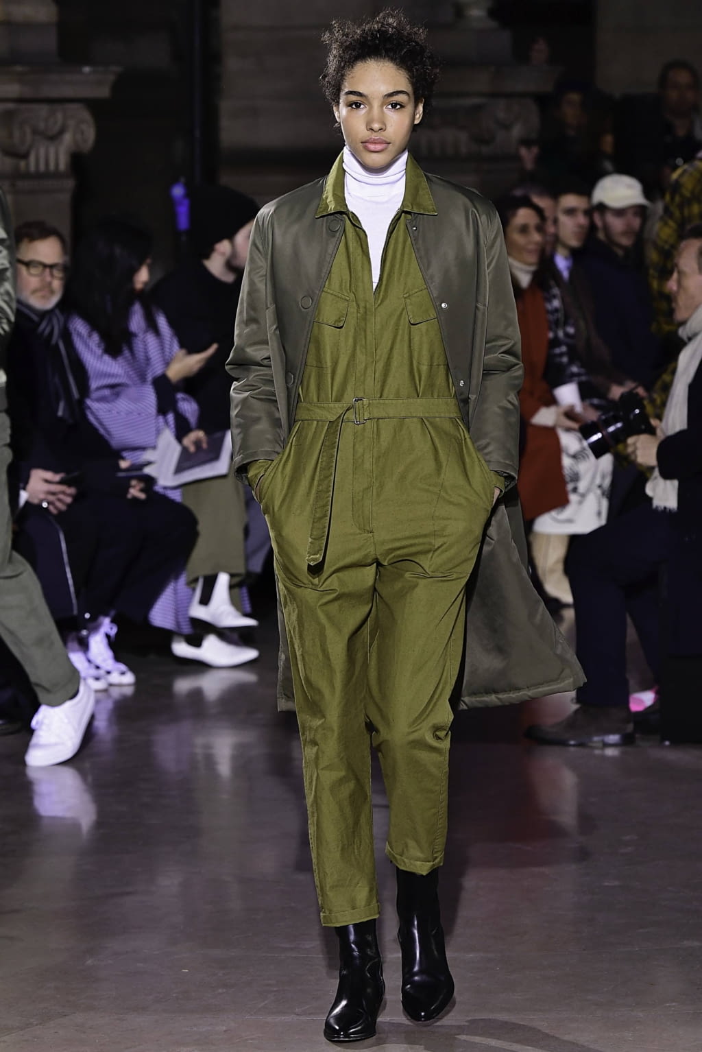 Fashion Week Paris Fall/Winter 2019 look 6 from the Officine Générale collection menswear