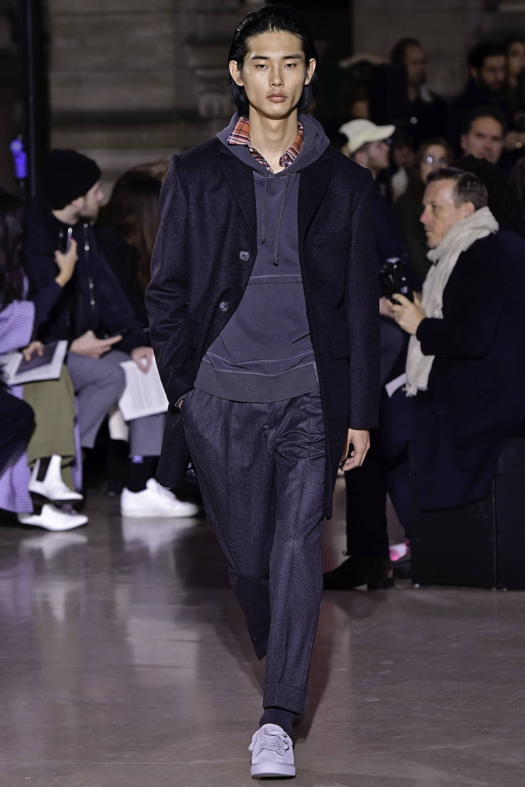 Fashion Week Paris Fall/Winter 2019 look 14 from the Officine Générale collection 男装