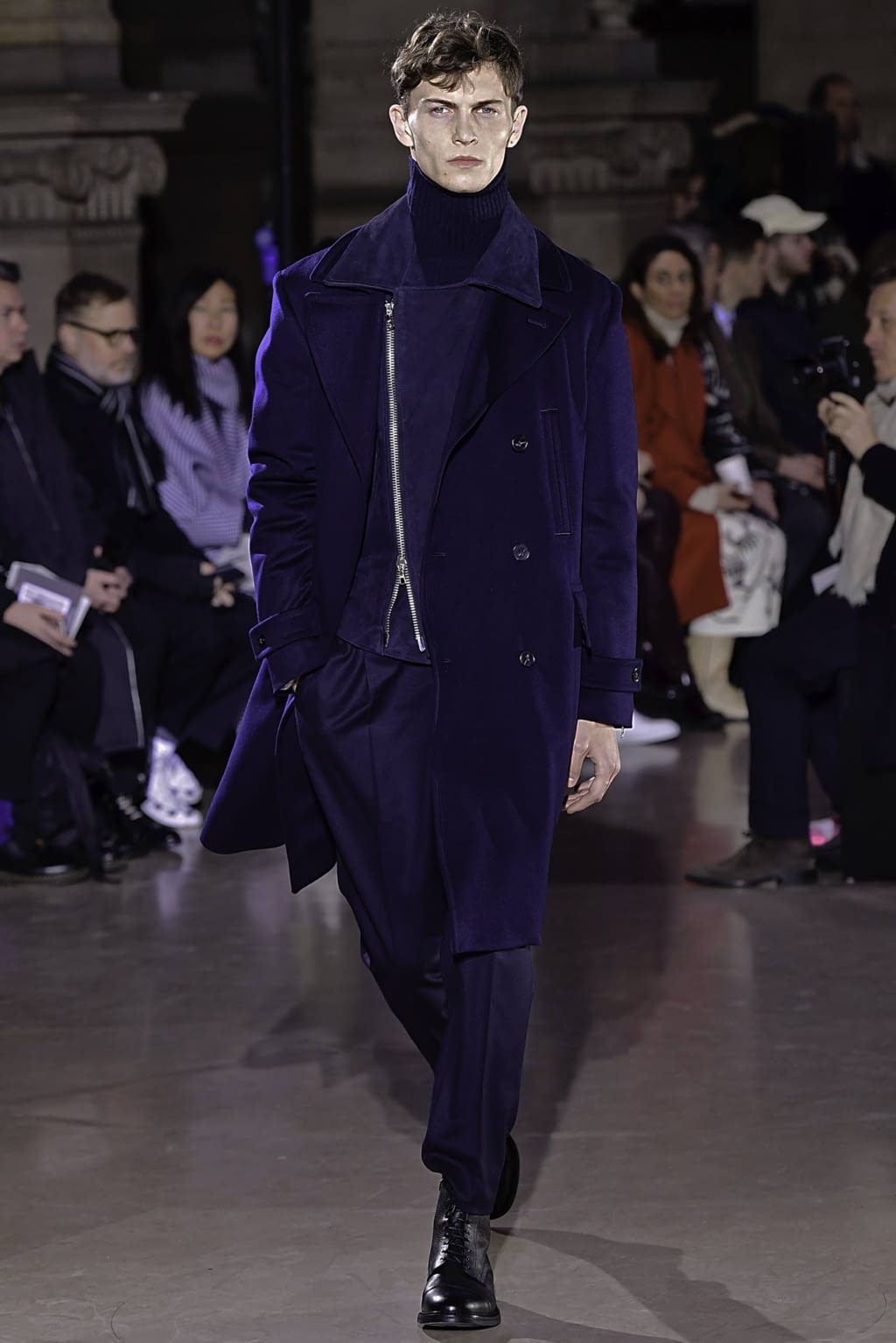 Fashion Week Paris Fall/Winter 2019 look 19 from the Officine Générale collection 男装