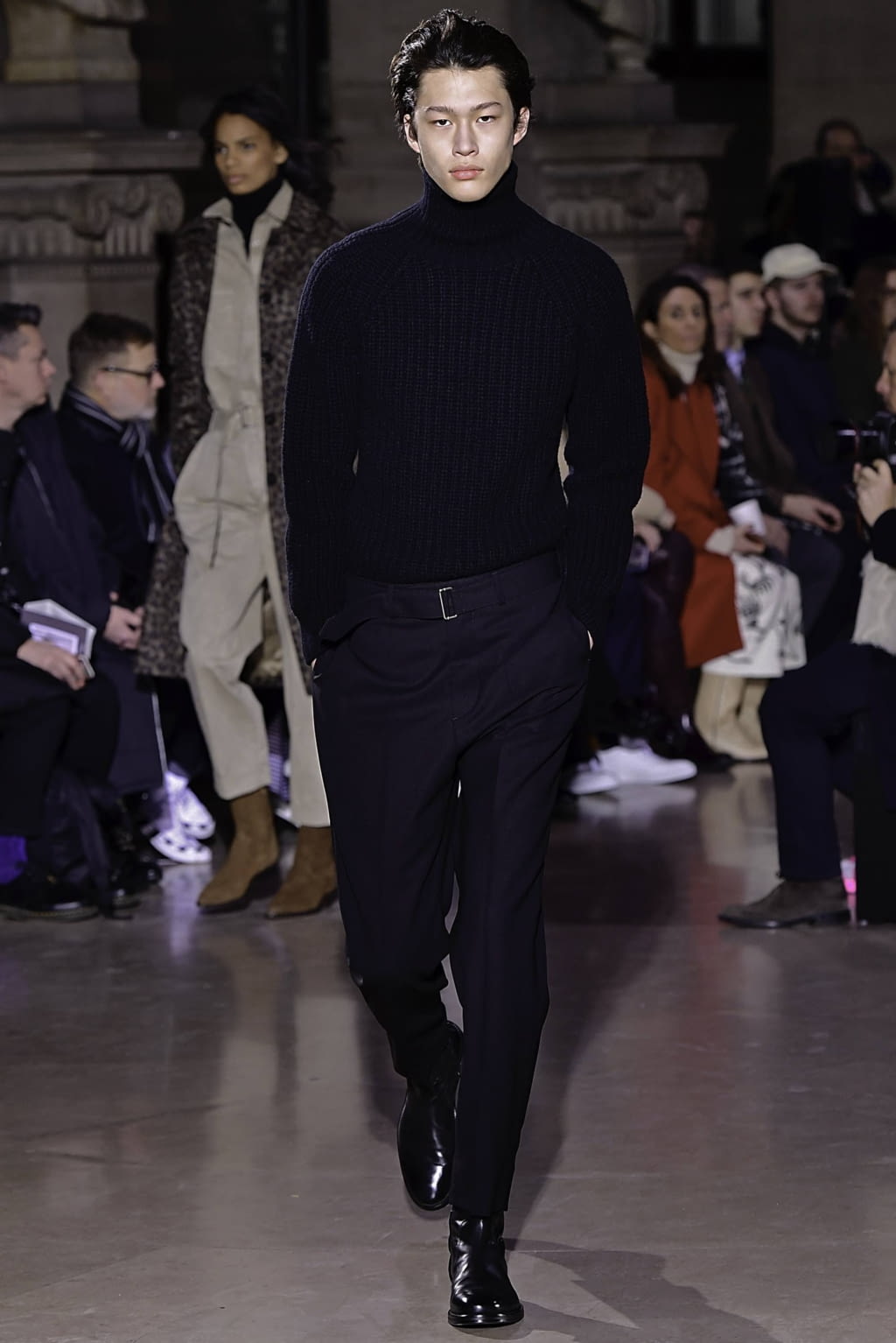 Fashion Week Paris Fall/Winter 2019 look 41 from the Officine Générale collection 男装