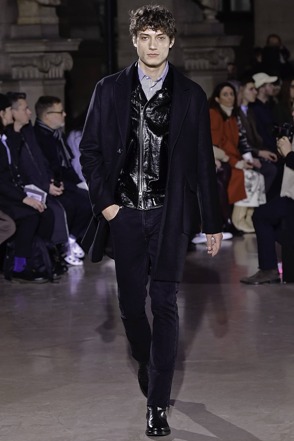 Fashion Week Paris Fall/Winter 2019 look 40 from the Officine Générale collection menswear