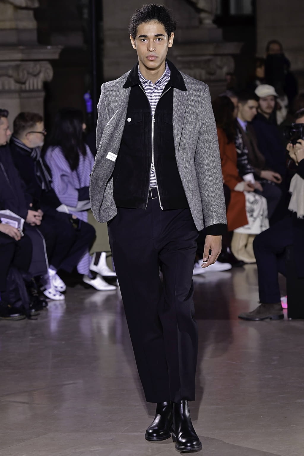 Fashion Week Paris Fall/Winter 2019 look 44 from the Officine Générale collection 男装