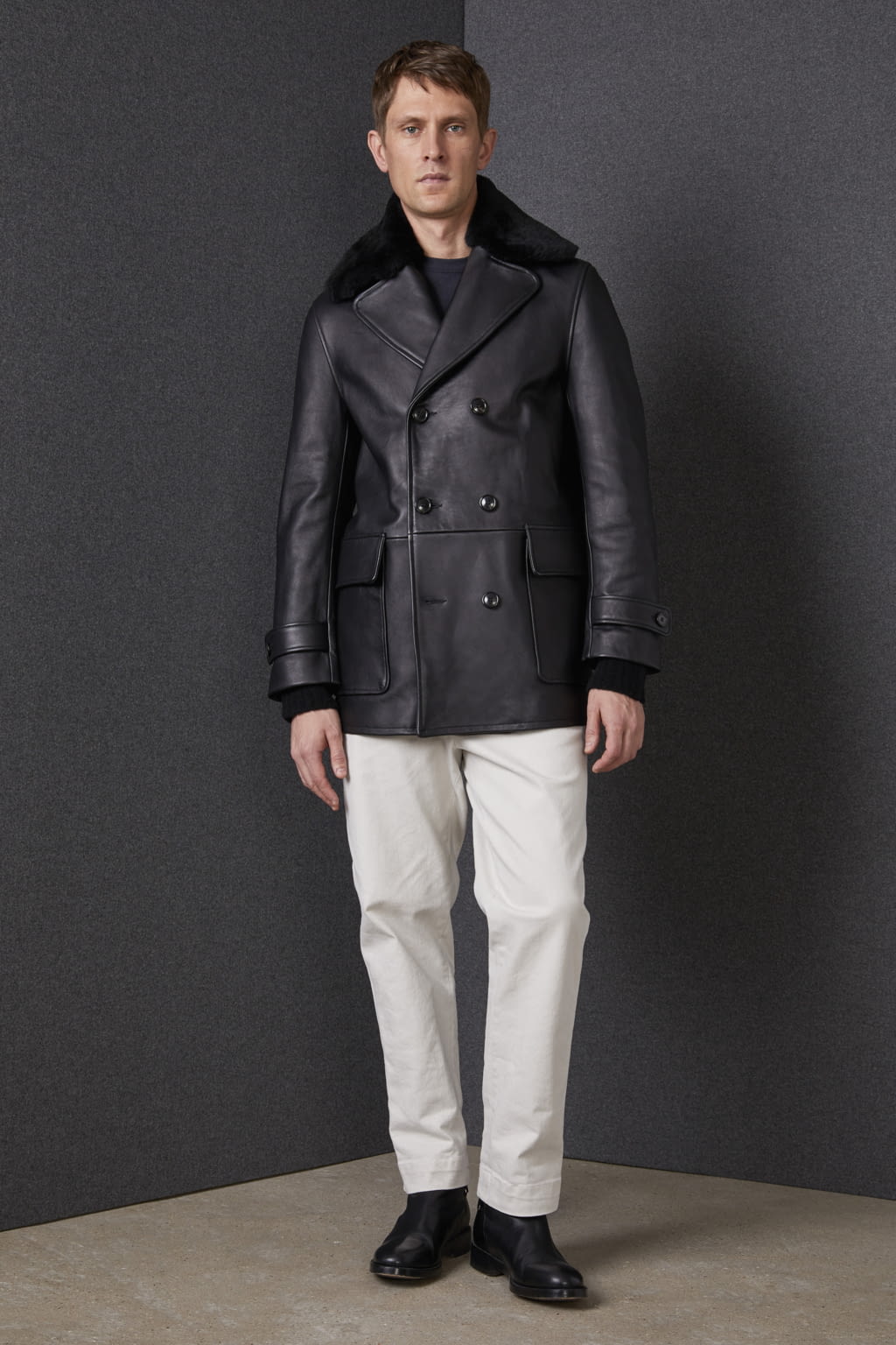 Fashion Week Paris Fall/Winter 2022 look 47 from the Officine Générale collection menswear