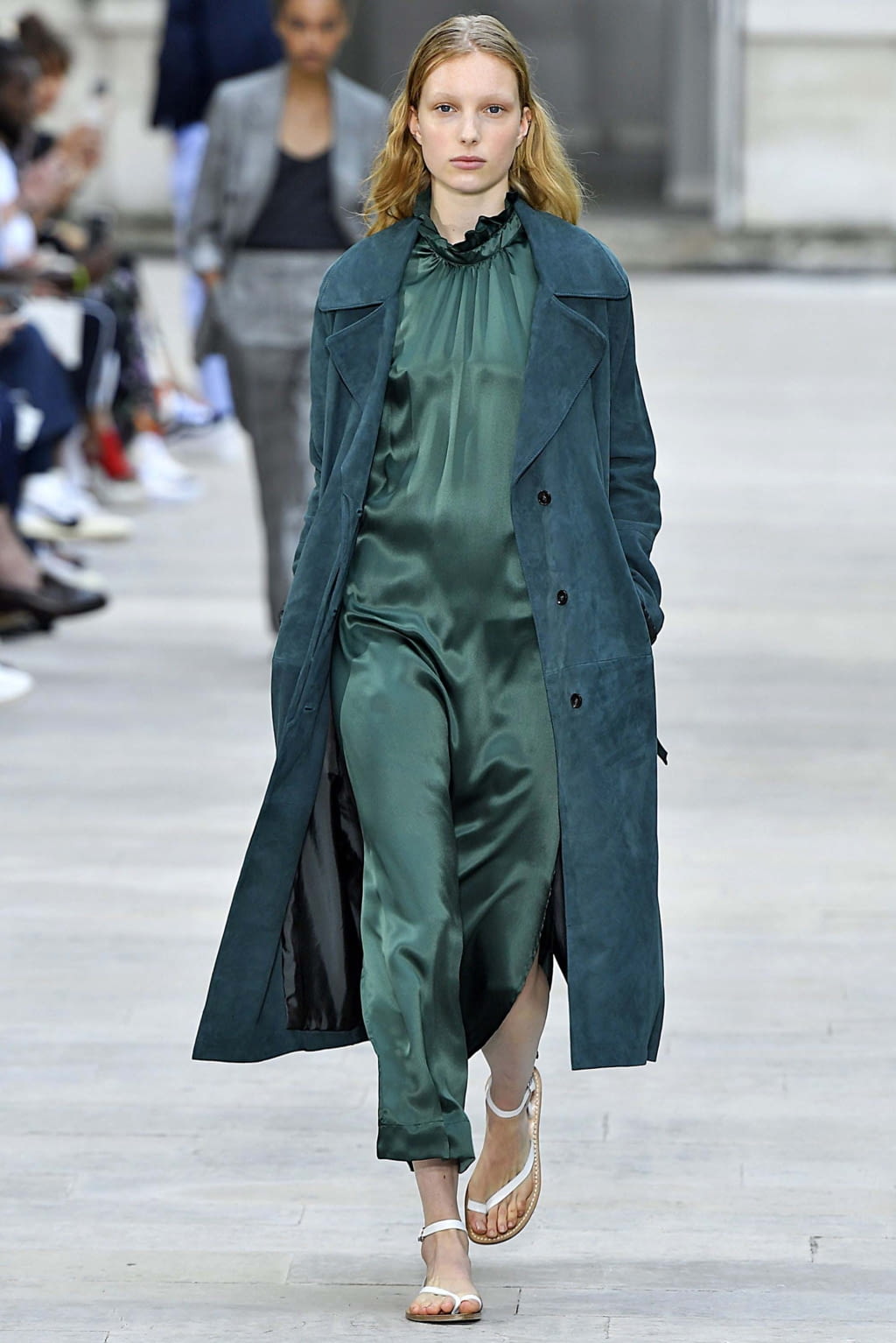 Fashion Week Paris Spring/Summer 2019 look 6 from the Officine Générale collection 男装